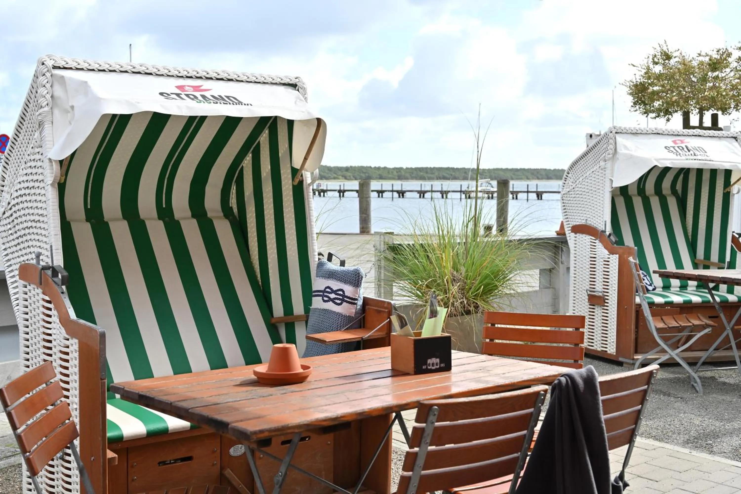 Restaurant/places to eat in Hotel- & Ferienanlage Kapitäns-Häuser Breege