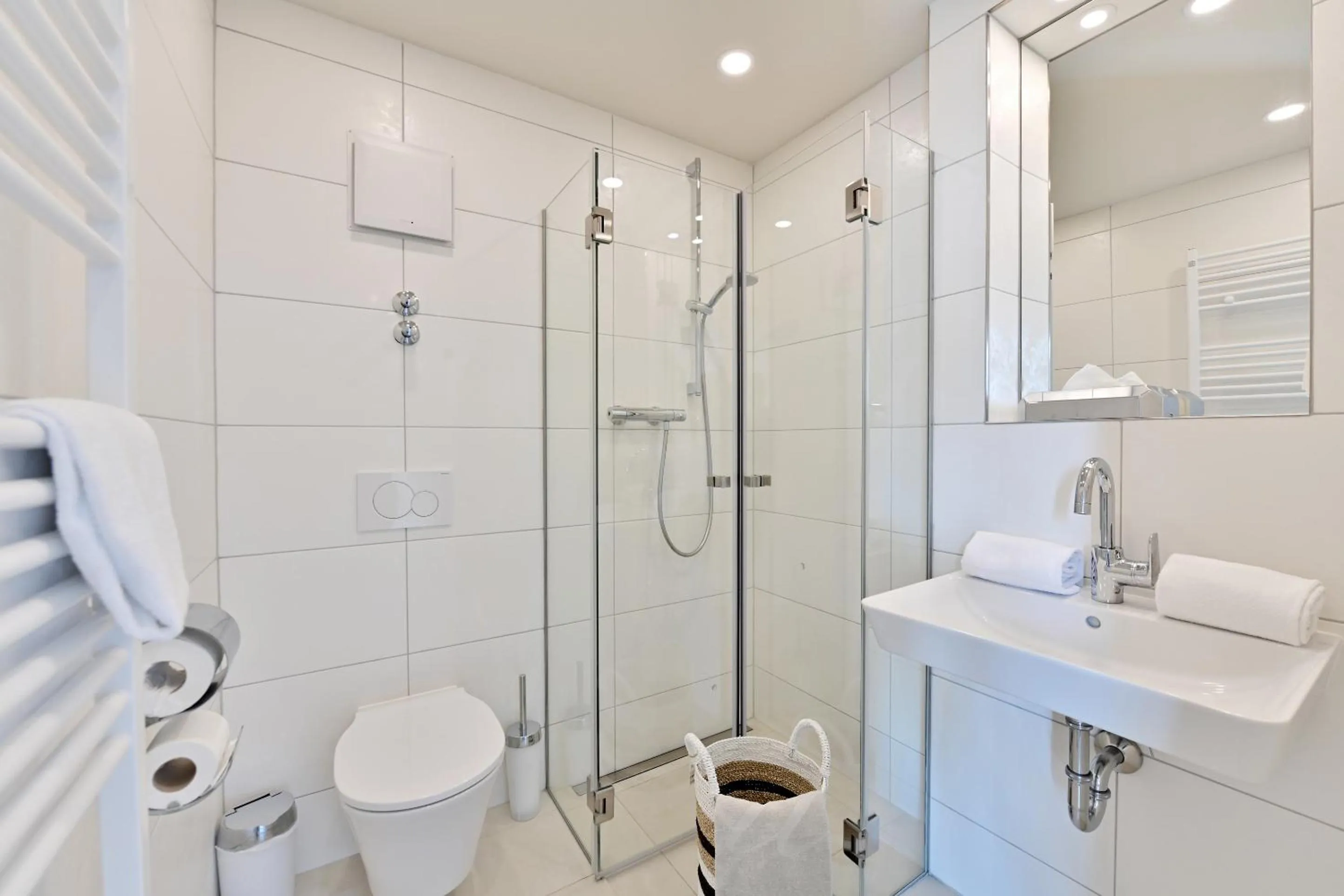 Bathroom in Hotel- & Ferienanlage Kapitäns-Häuser Breege