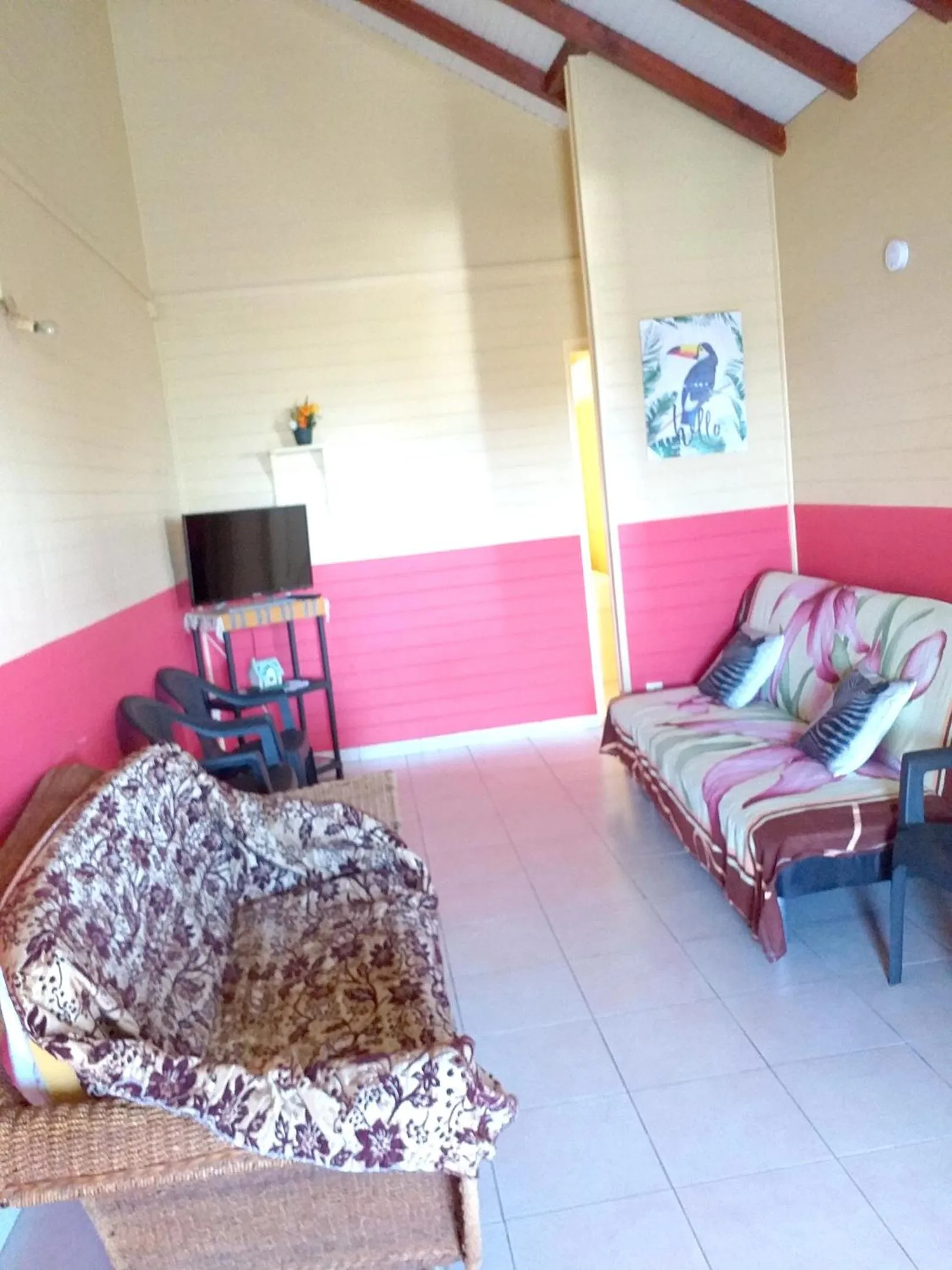 Appartement moderne à Sainte-Rose de 46 m² avec jardin privé