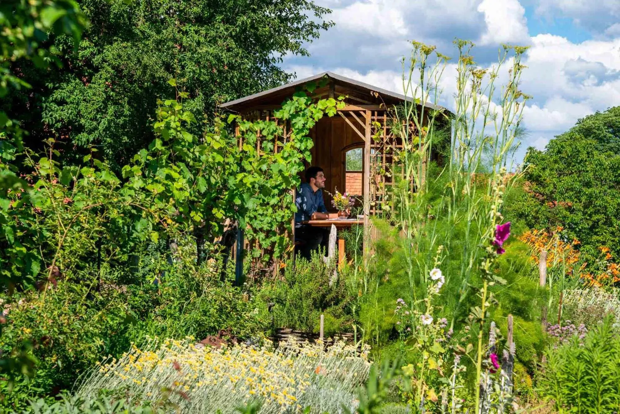 Garden in Landhotel Gut Wildberg mit Sauna
