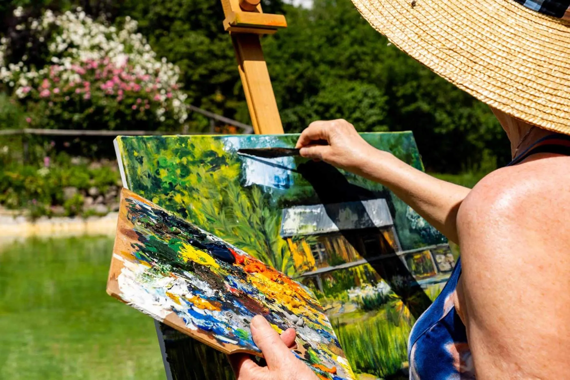 Garden view in Landhotel Gut Wildberg mit Sauna