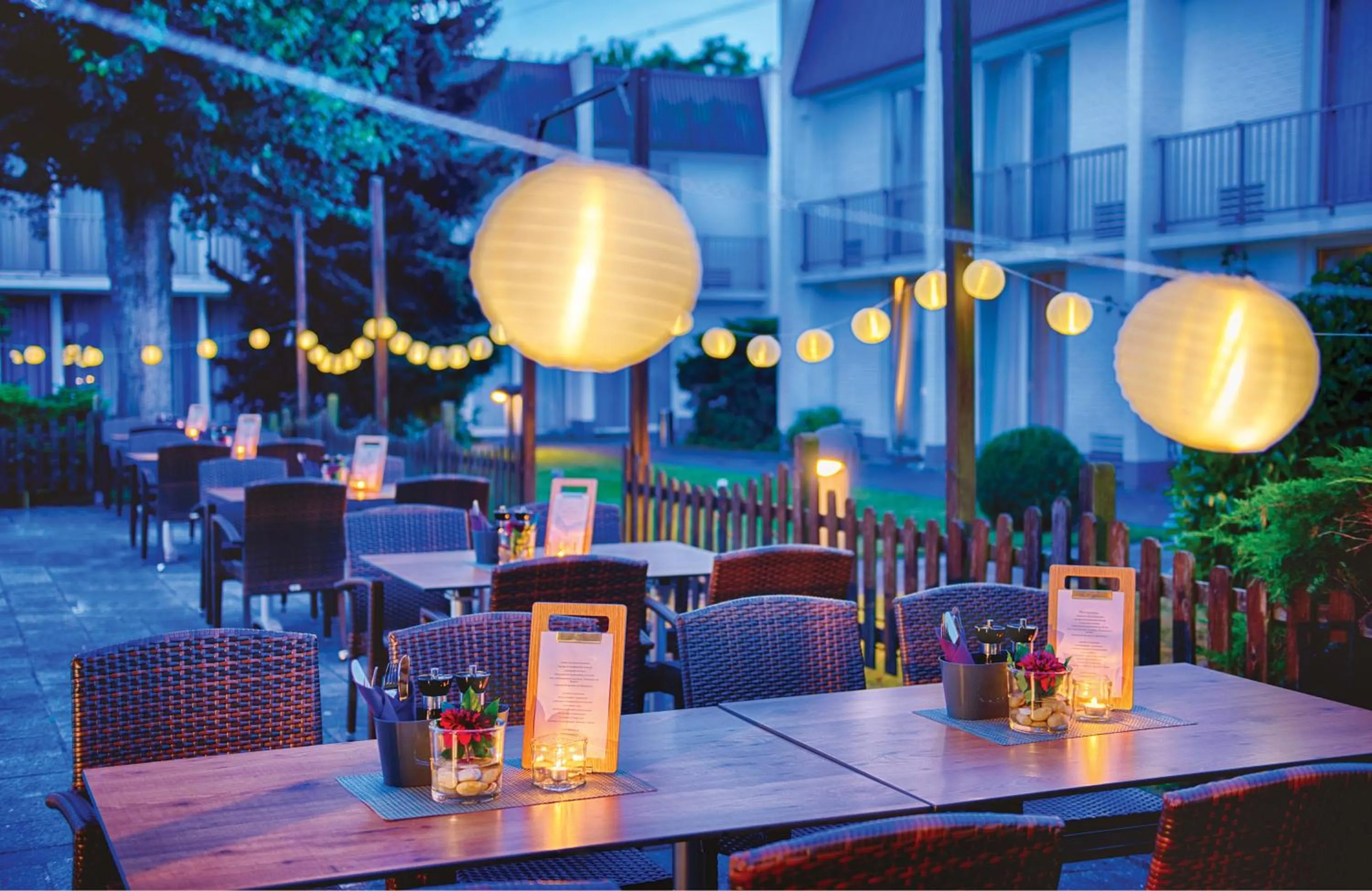 Balcony/Terrace in Leonardo Hotel Düsseldorf Airport Ratingen