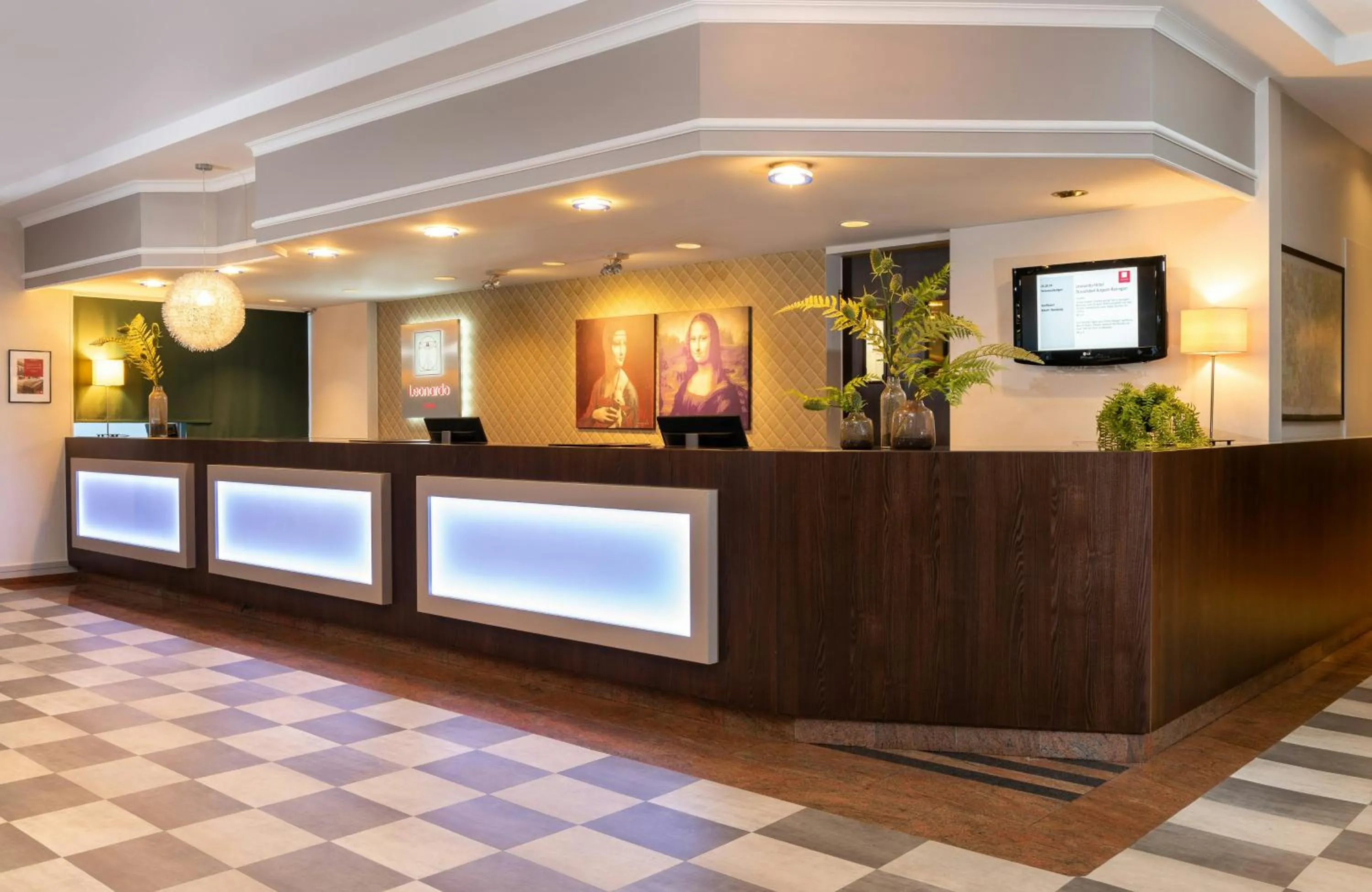 Lobby or reception in Leonardo Hotel Düsseldorf Airport Ratingen