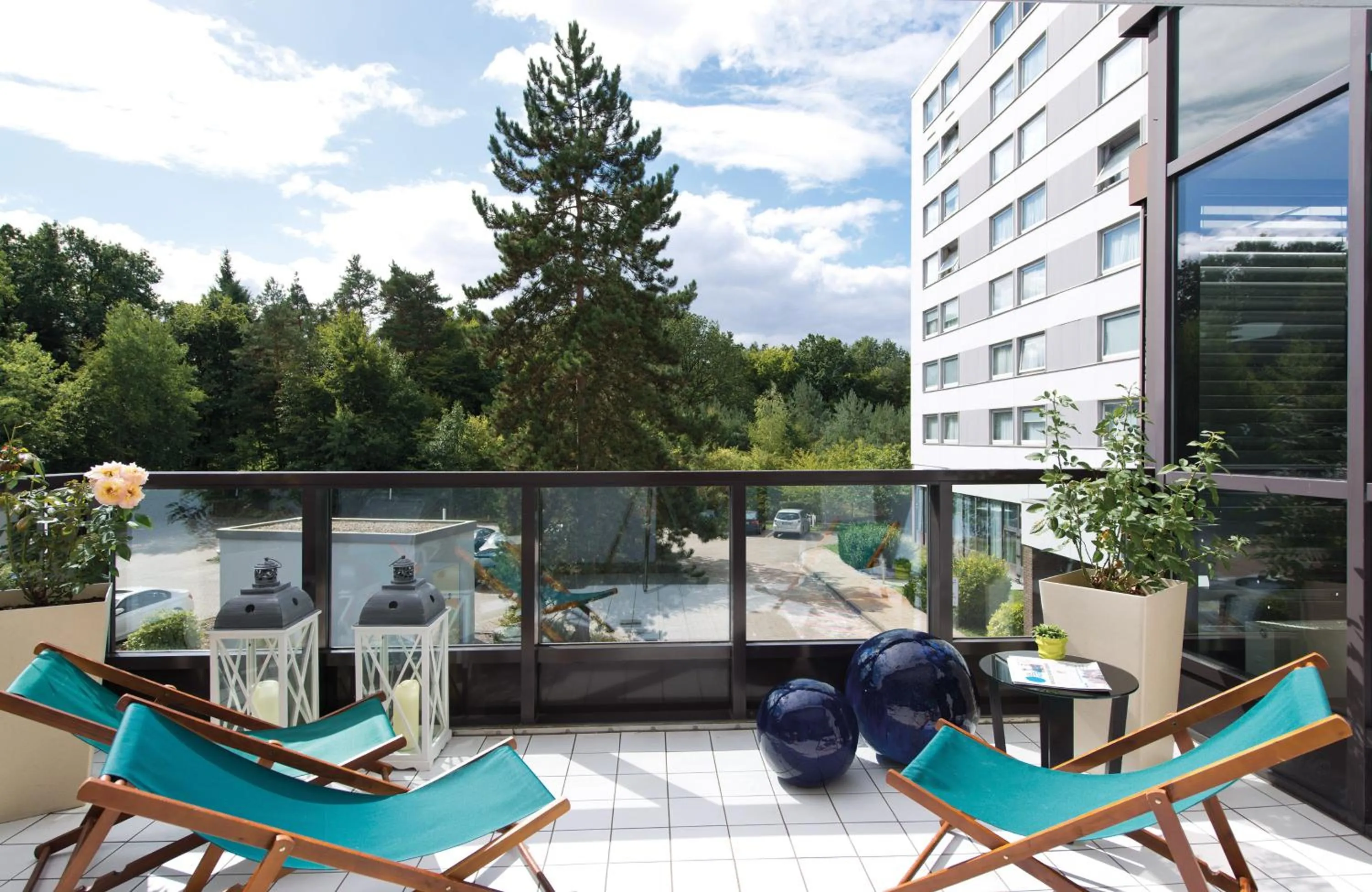Balcony/Terrace in Leonardo Hotel Frankfurt City South