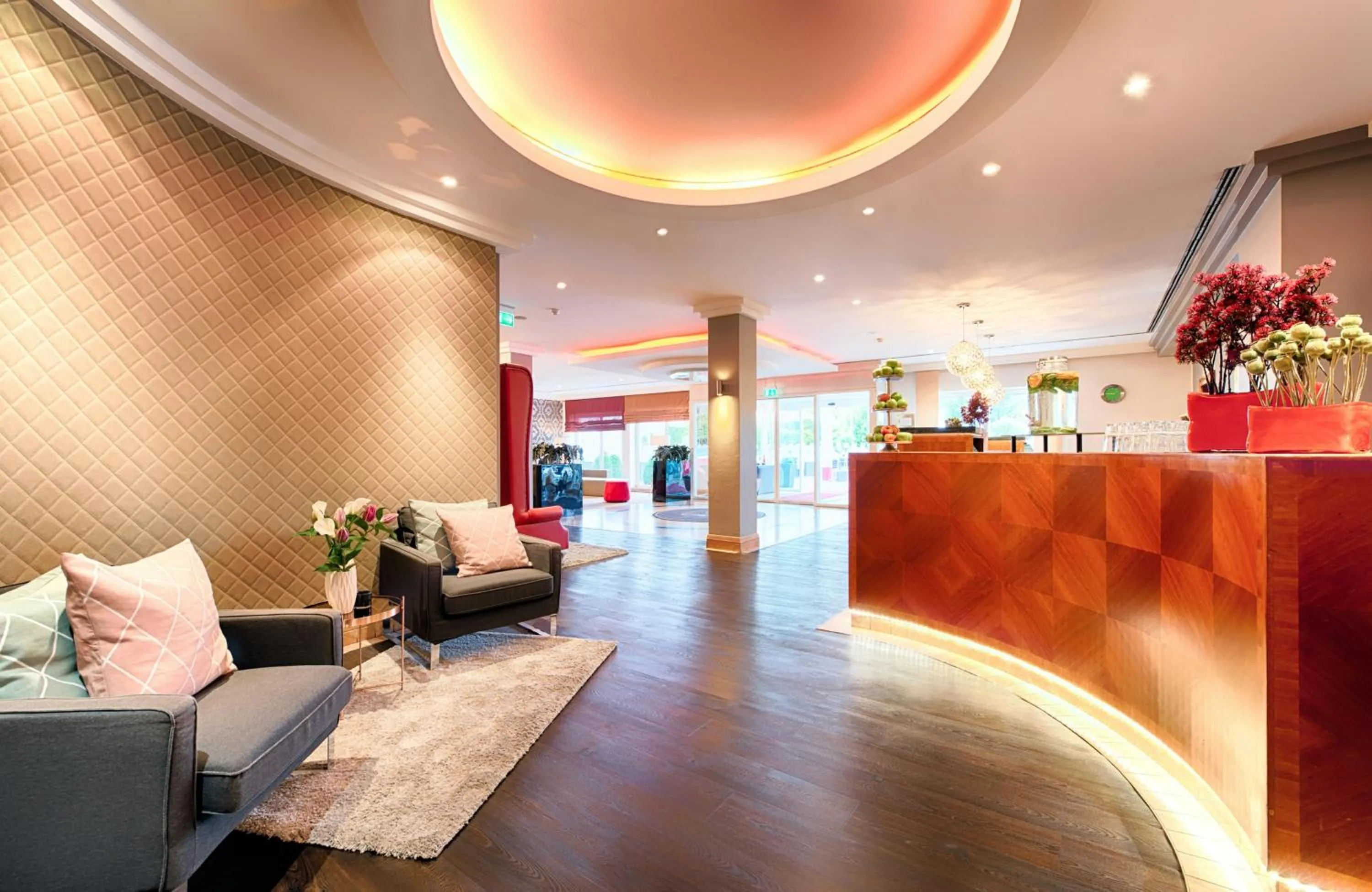 Lobby or reception in Leonardo Hotel Heidelberg