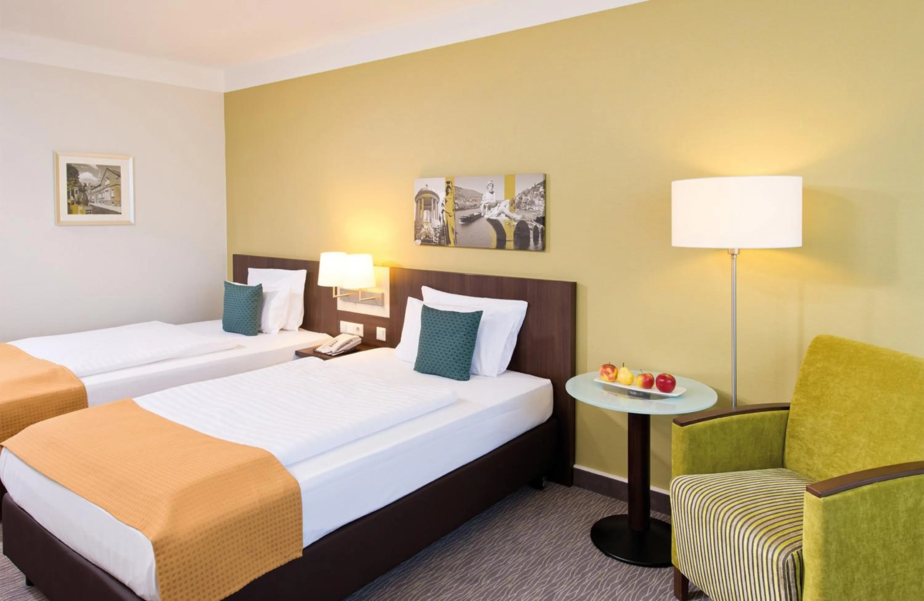 Bedroom, Bed in Leonardo Hotel Heidelberg Walldorf