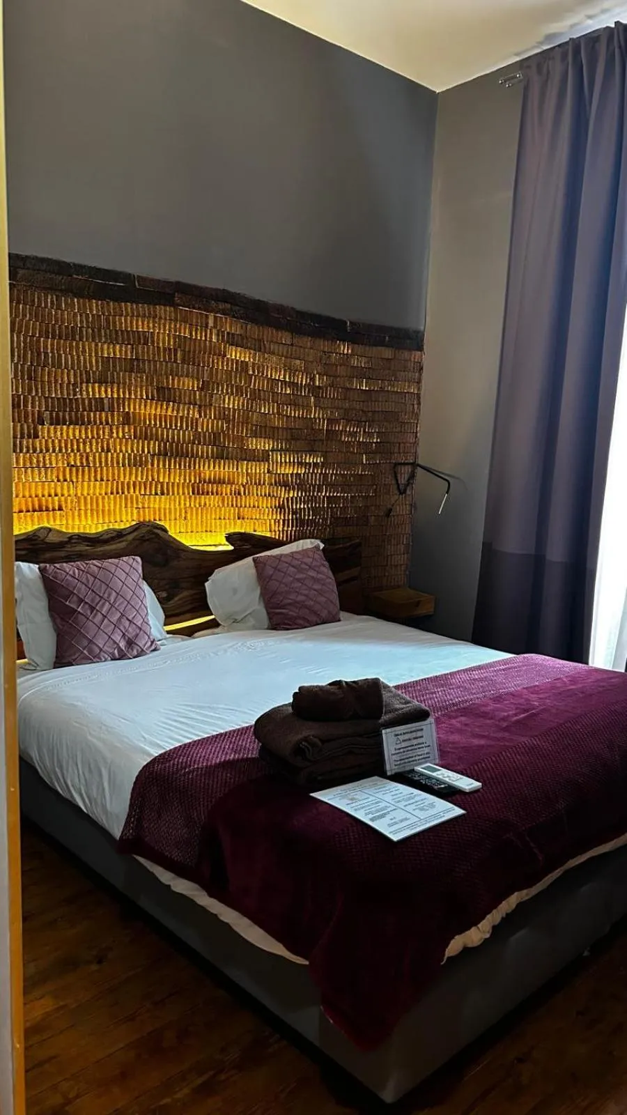 Bed in Feel at Home Guest House