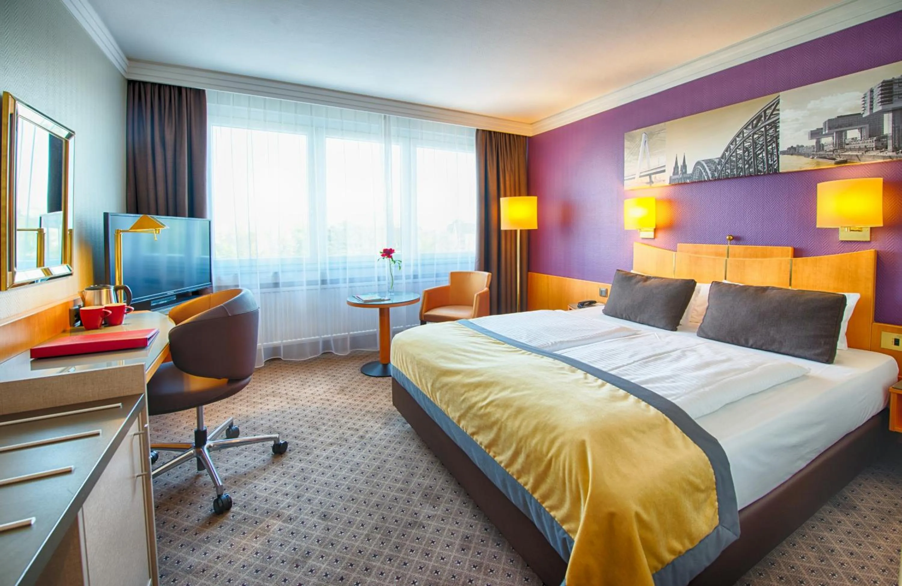 Photo of the whole room, Bed in Leonardo Royal Hotel Köln - Am Stadtwald