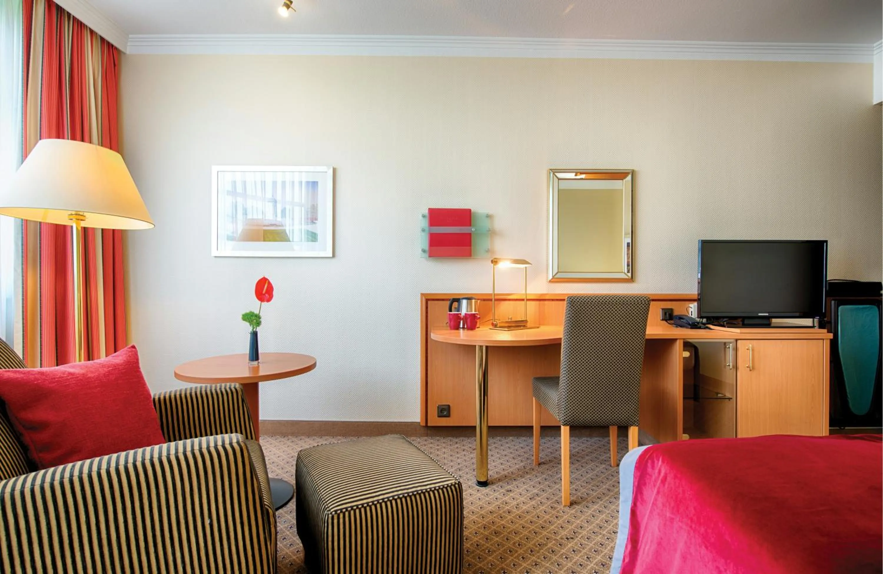 Photo of the whole room in Leonardo Hotel Mannheim City Center