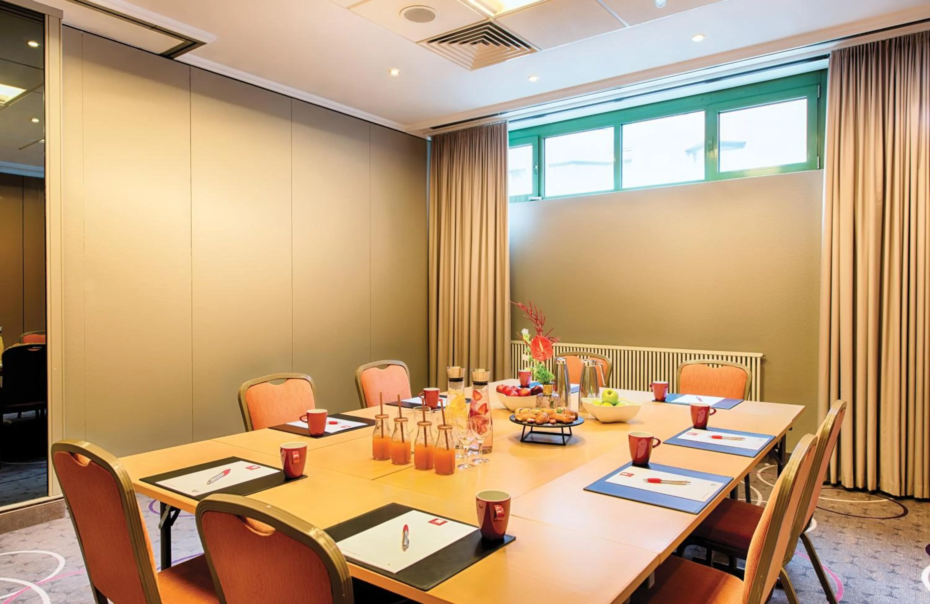 Meeting/conference room in Leonardo Hotel Mannheim City Center