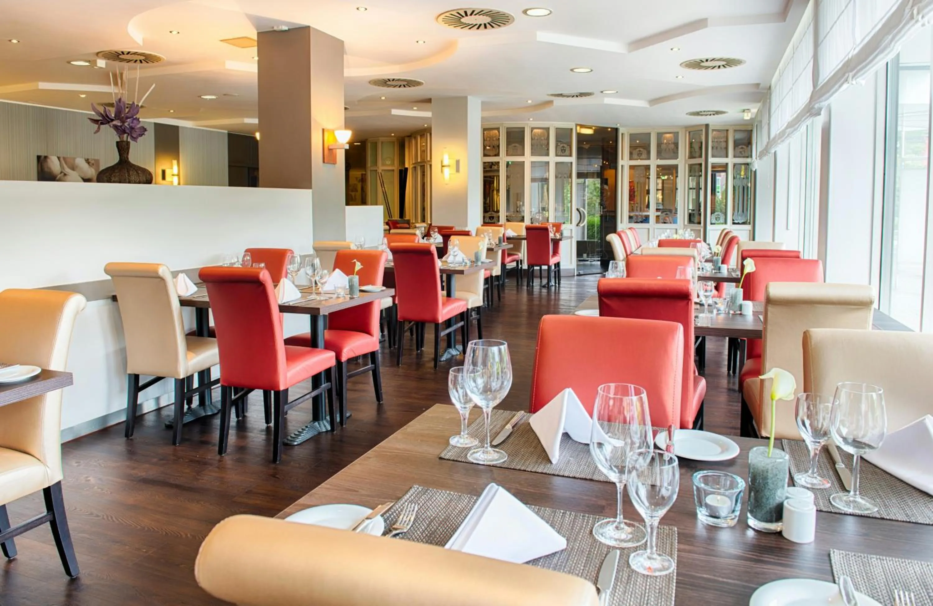 Restaurant/places to eat in Leonardo Hotel Mönchengladbach