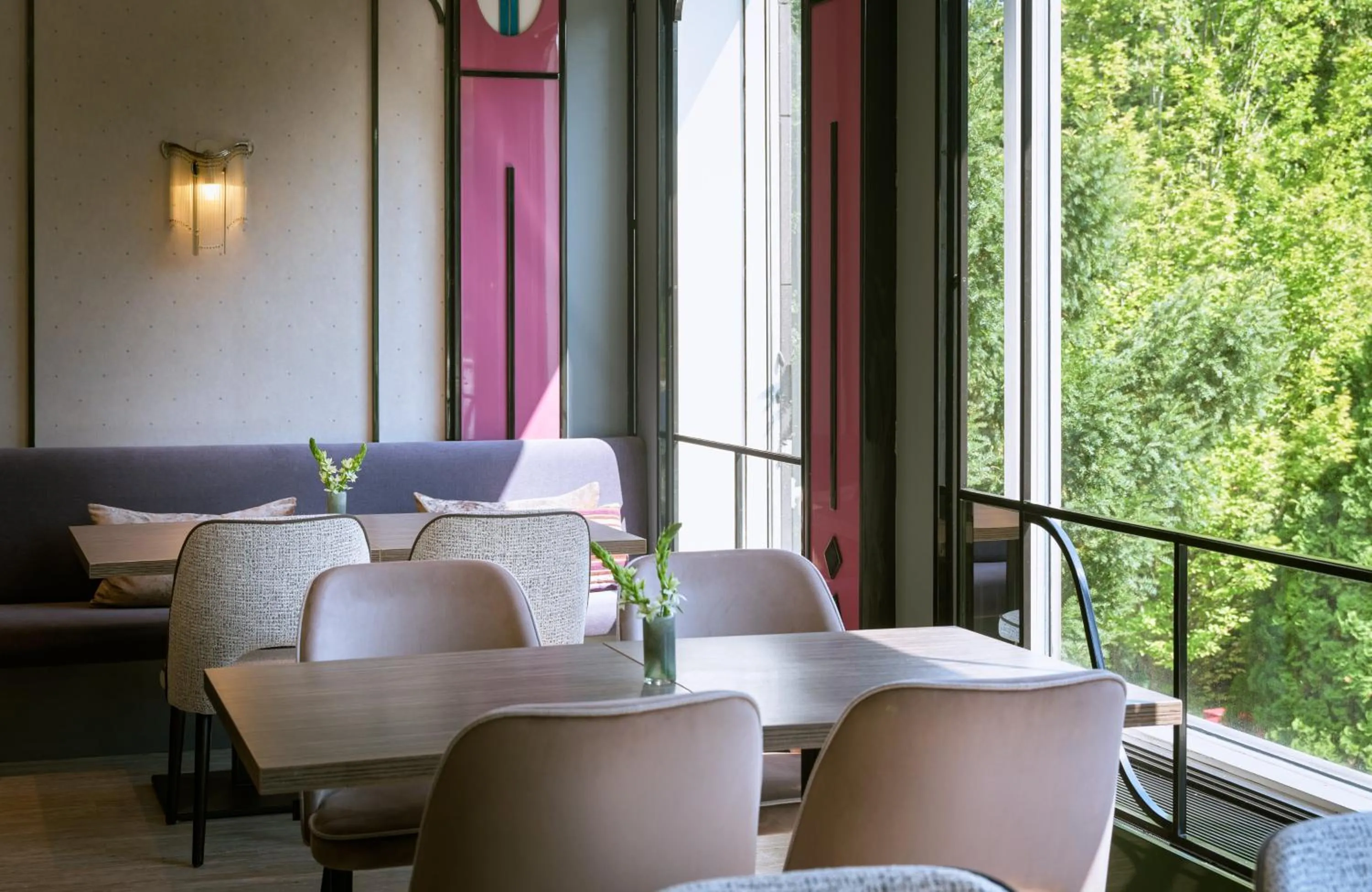 Breakfast in Leonardo Hotel Munich Arabellapark