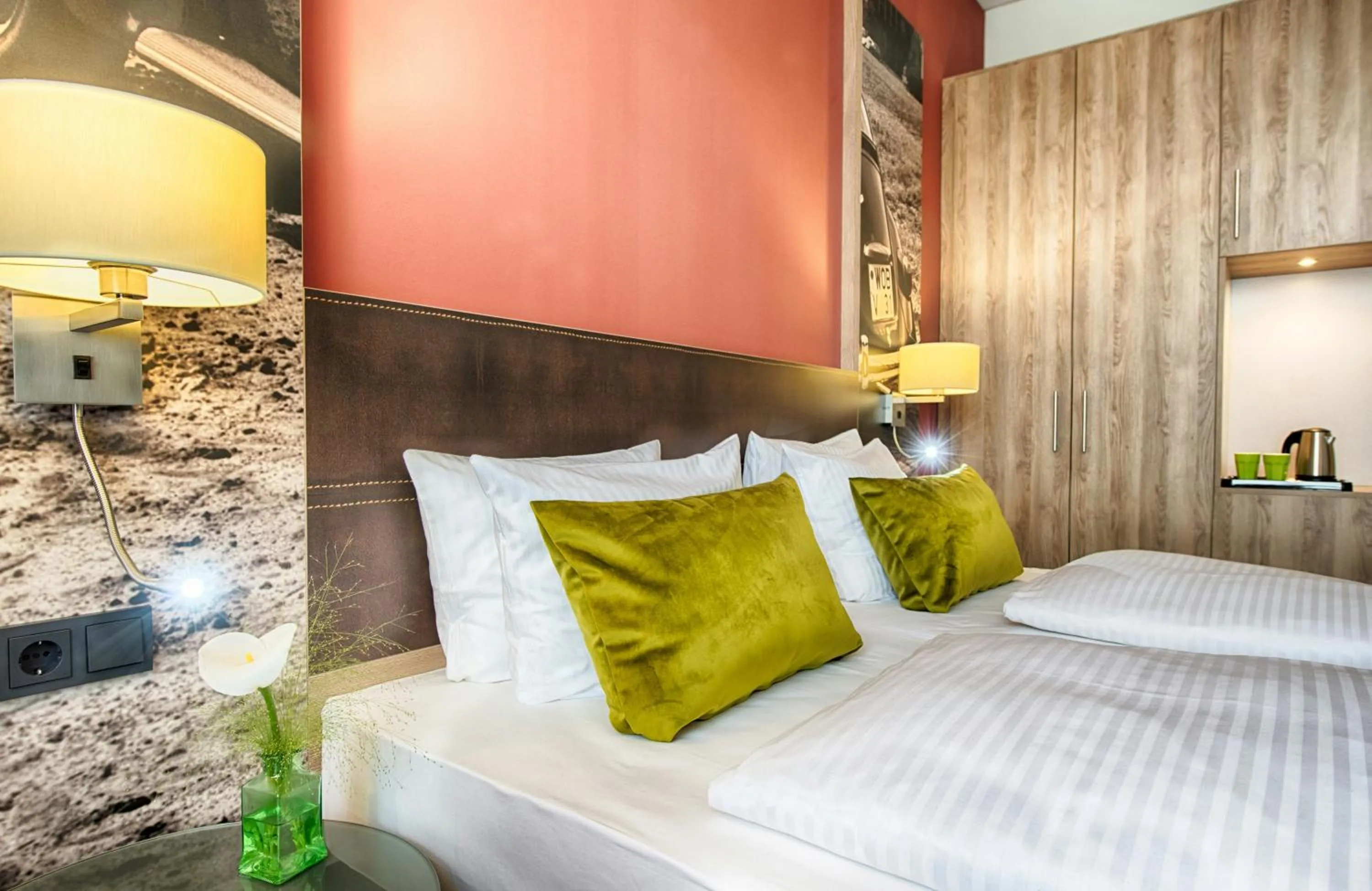 Photo of the whole room, Bed in Leonardo Hotel Wolfsburg City Center