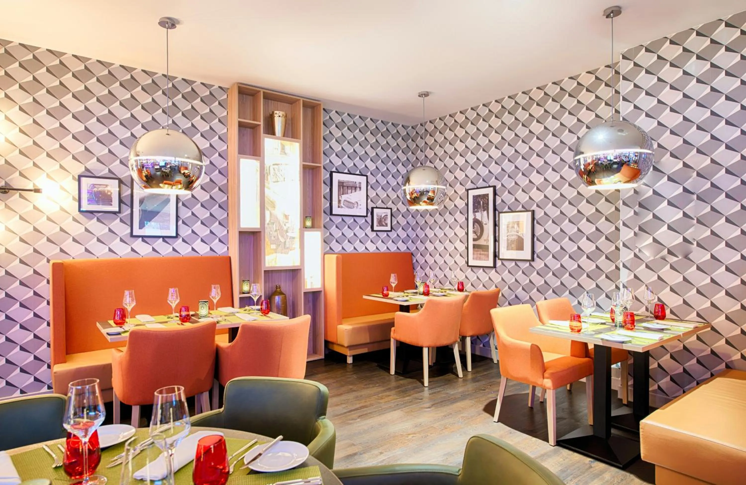 Restaurant/places to eat in Leonardo Hotel Wolfsburg City Center