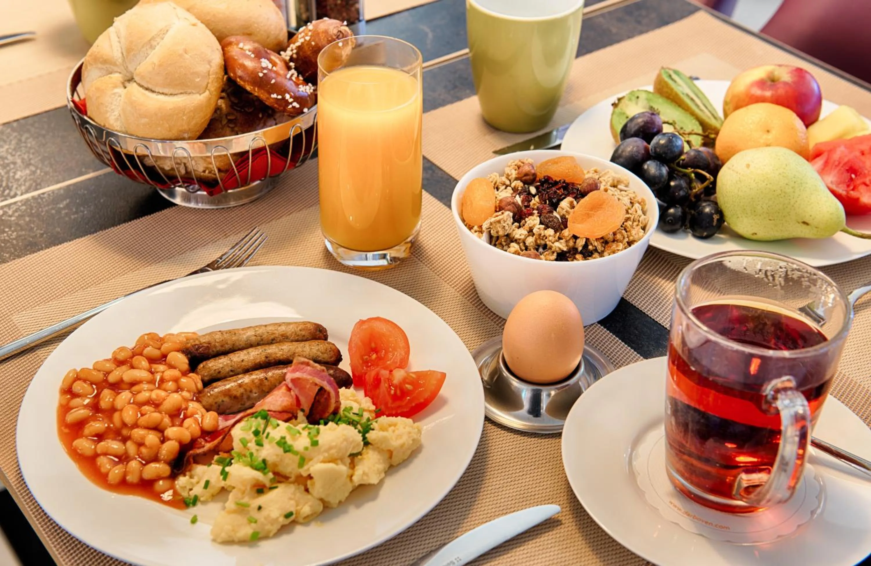 Breakfast in Leonardo Hotel Wolfsburg City Center