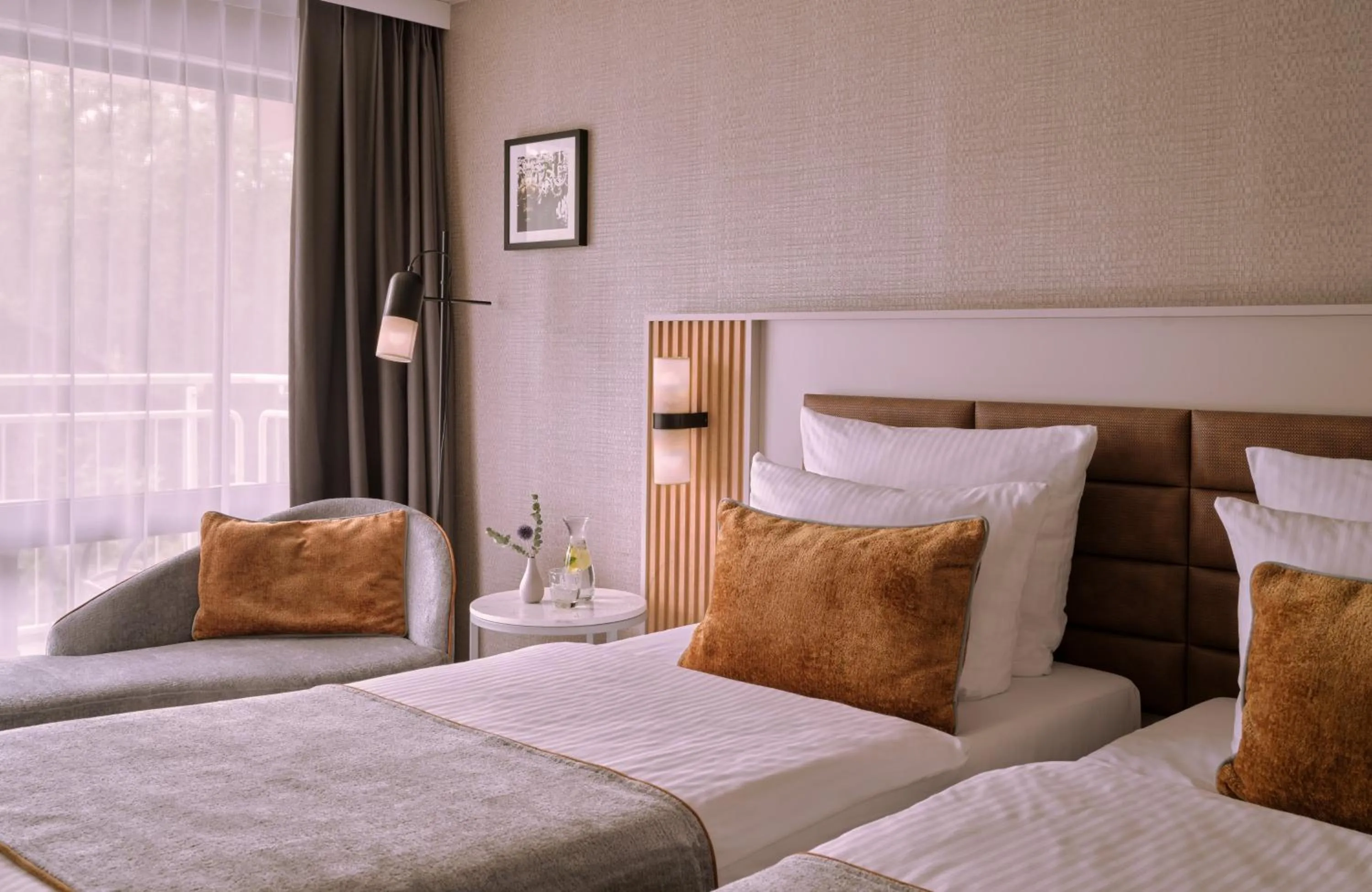 Photo of the whole room, Bed in Leonardo Royal Hotel Baden- Baden