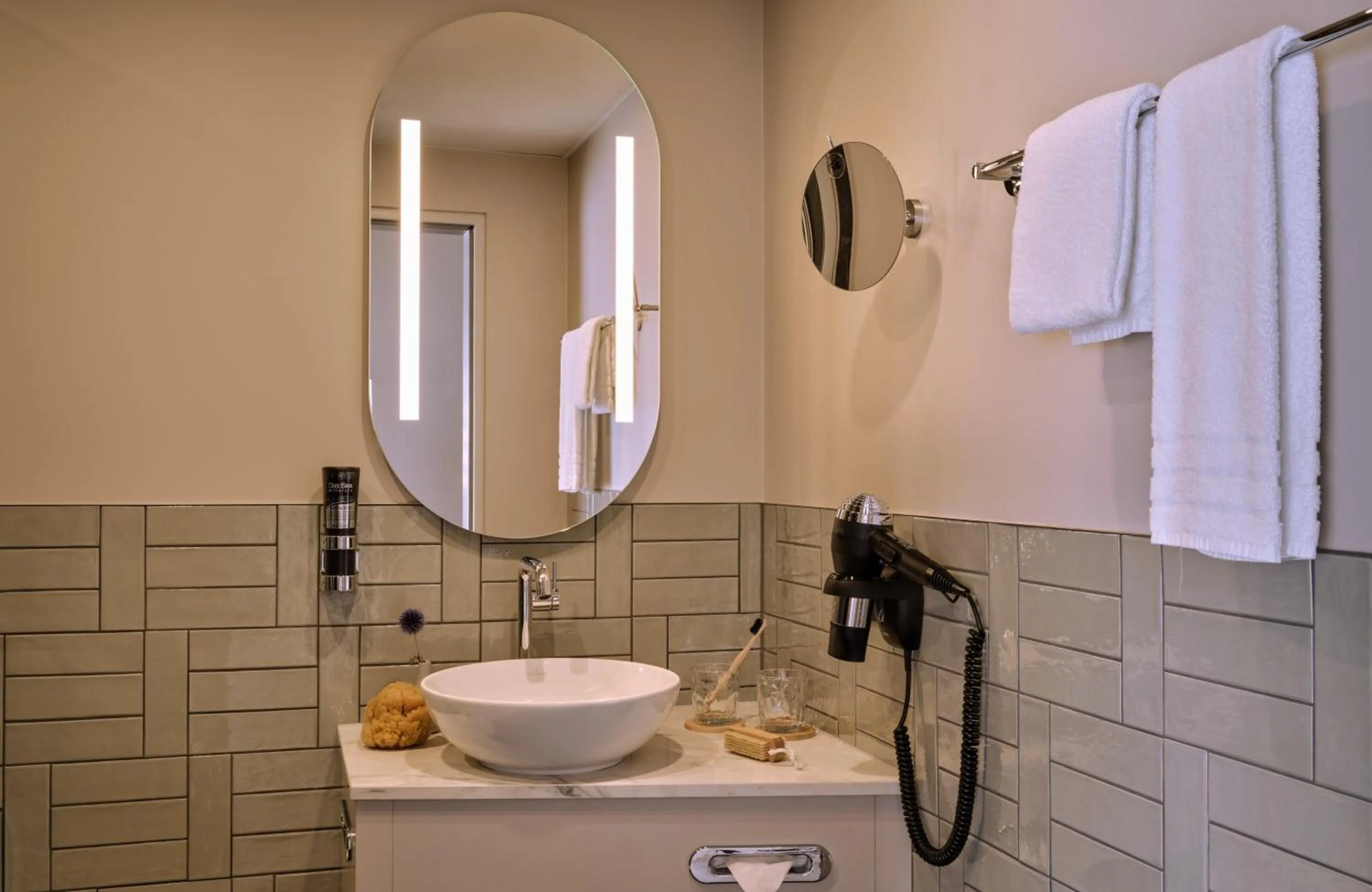 Bathroom in Leonardo Royal Hotel Baden- Baden