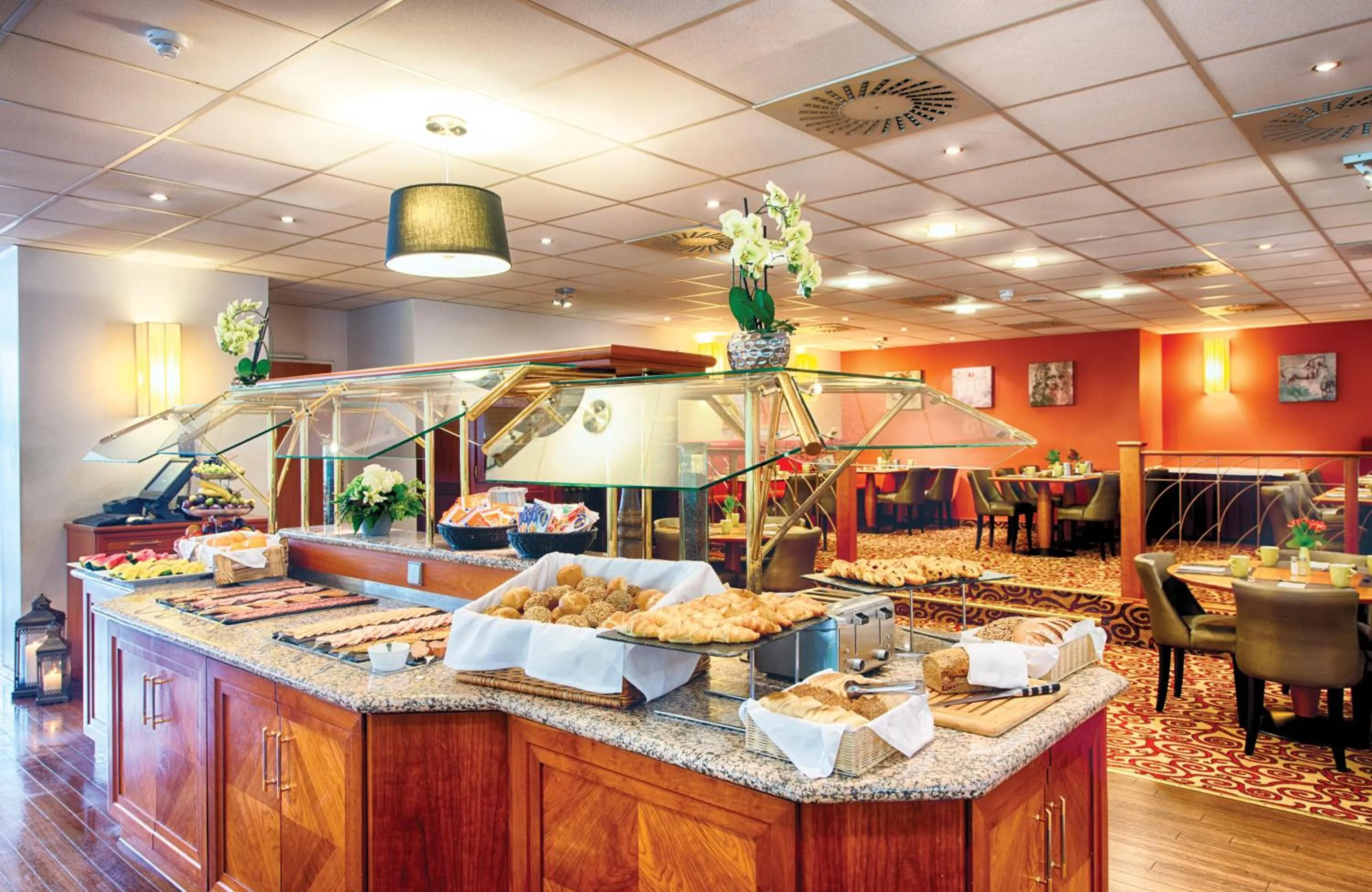 Buffet breakfast in Leonardo Hotel Hamburg City Nord