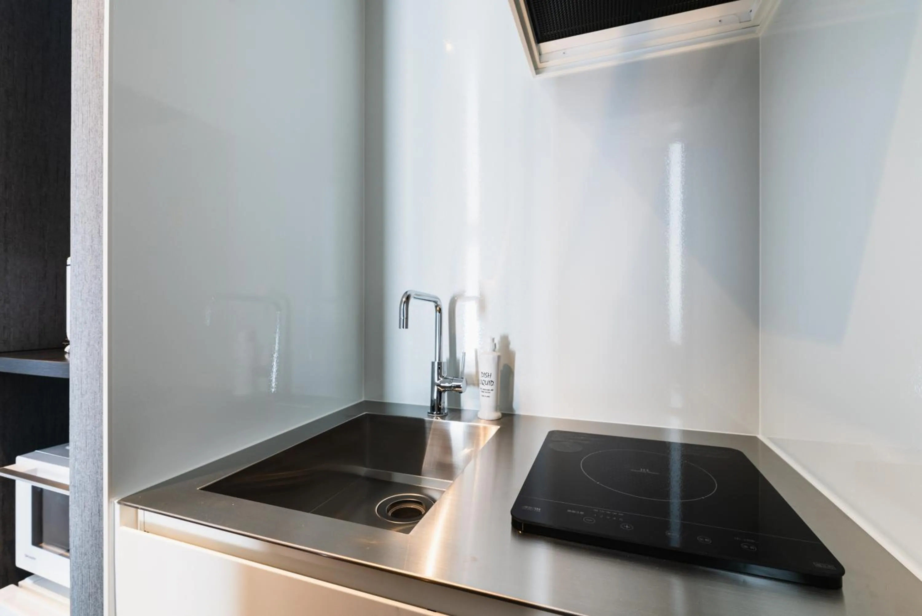 Kitchen or kitchenette in GRAND BASE Mojiko Ekimae