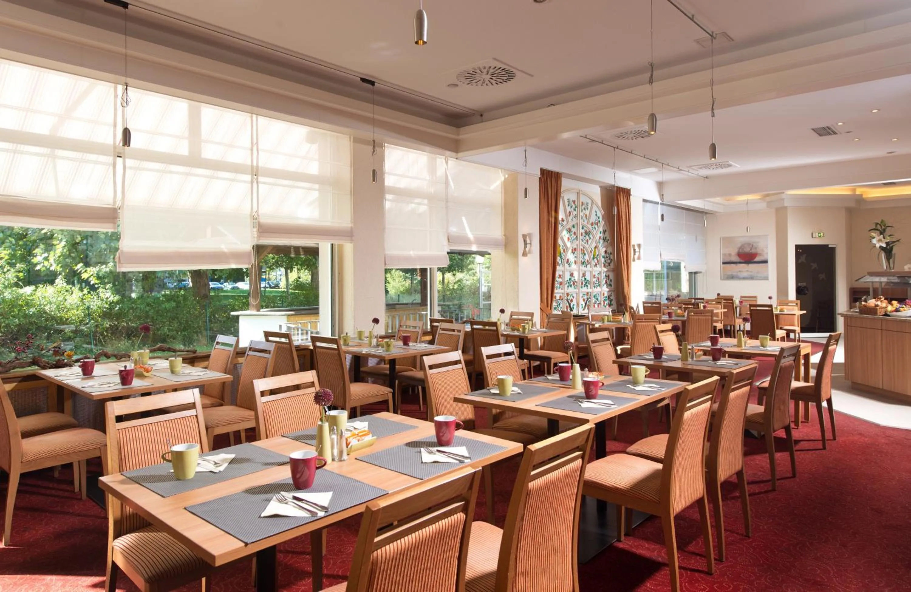 Breakfast in Leonardo Hotel Karlsruhe