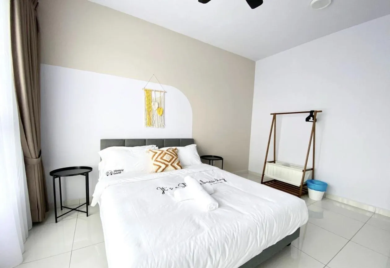 Bed in Gaia Residence, Gamuda Gardens Rawang by Sleepy Bear