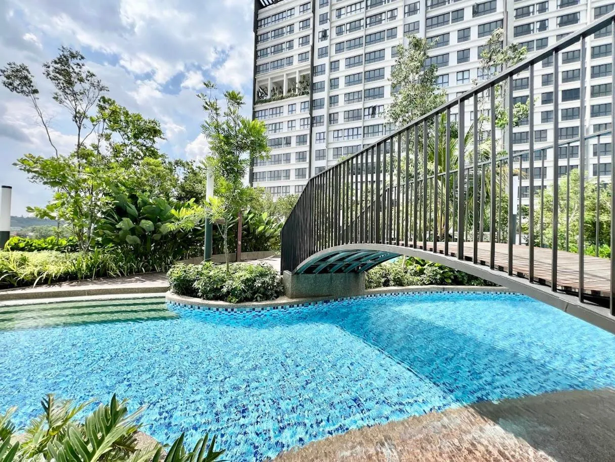 Gaia Residence, Gamuda Gardens Rawang by Sleepy Bear