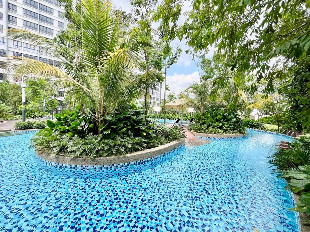 Gaia Residence, Gamuda Gardens Rawang by Sleepy Bear