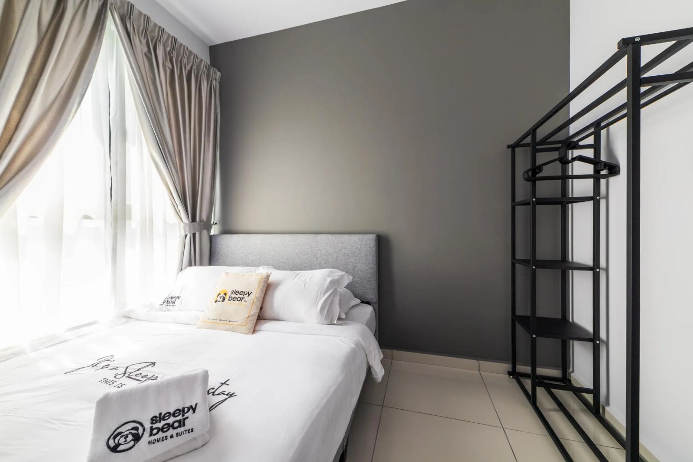 Bed in Gaia Residence, Gamuda Gardens Rawang by Sleepy Bear