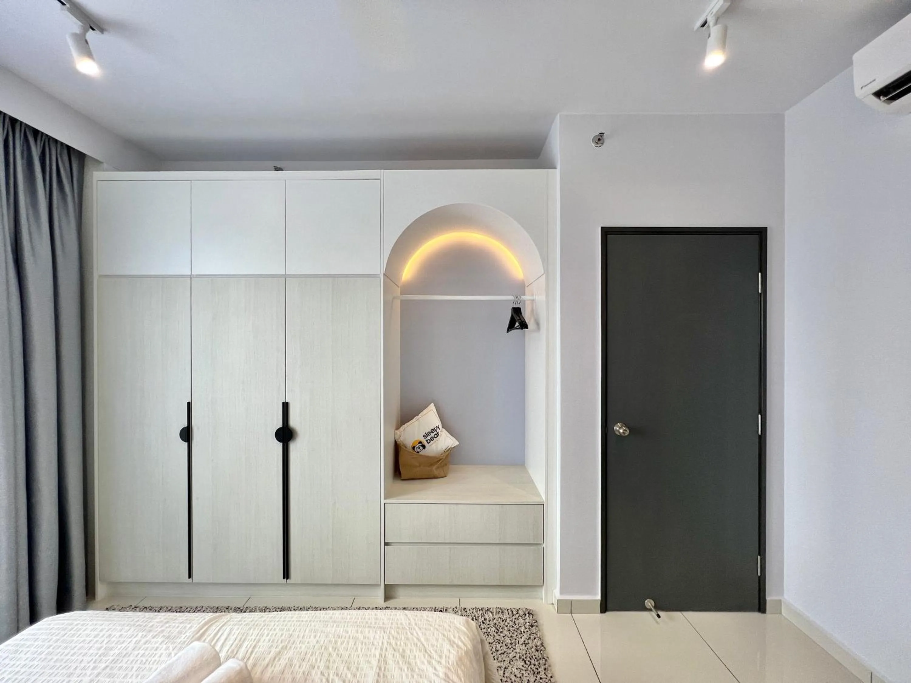 Bed in Gaia Residence, Gamuda Gardens Rawang by Sleepy Bear