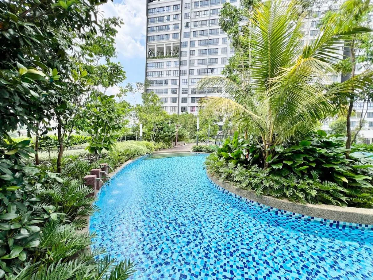 Gaia Residence, Gamuda Gardens Rawang by Sleepy Bear