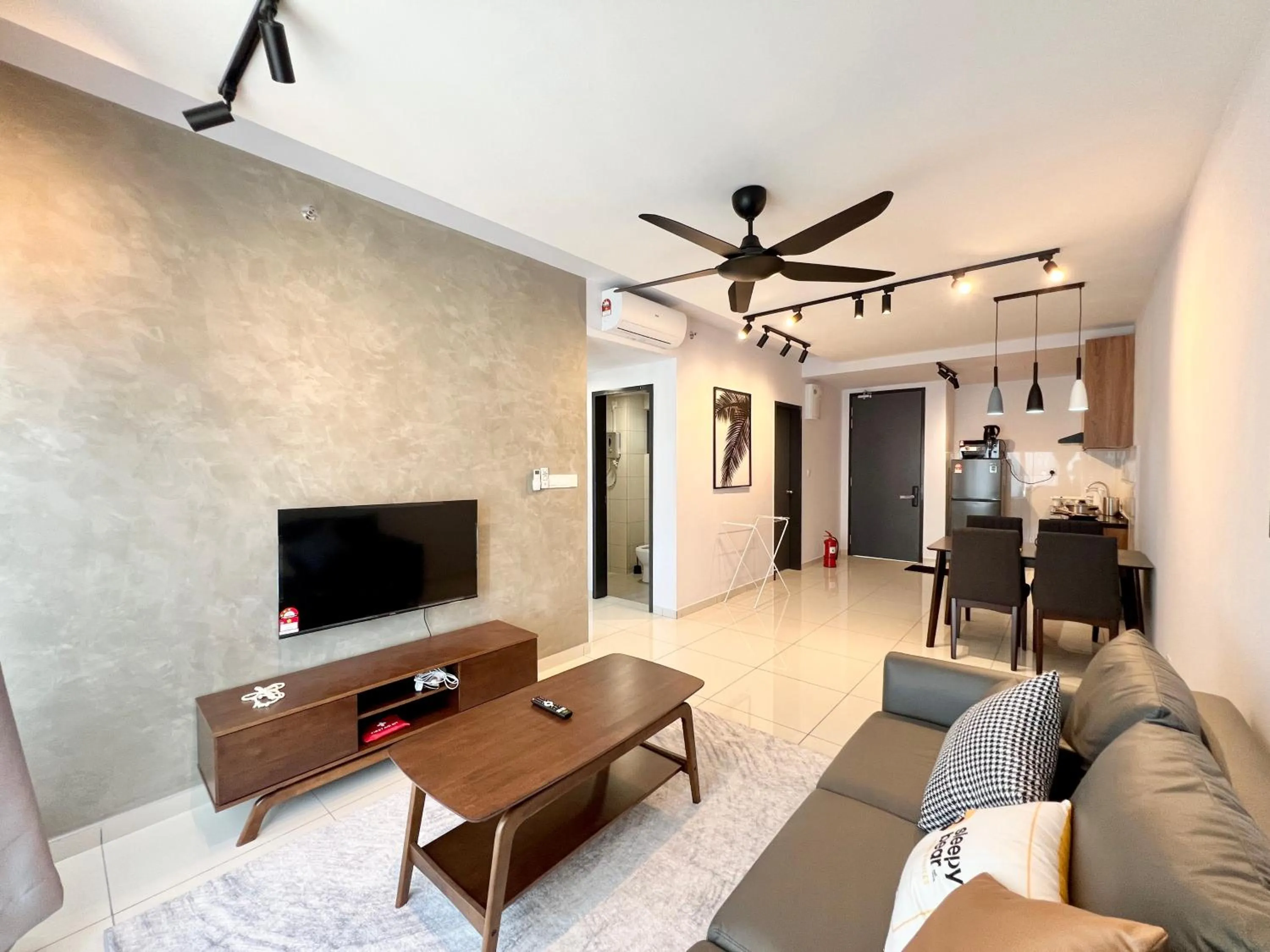 TV and multimedia in Gaia Residence, Gamuda Gardens Rawang by Sleepy Bear