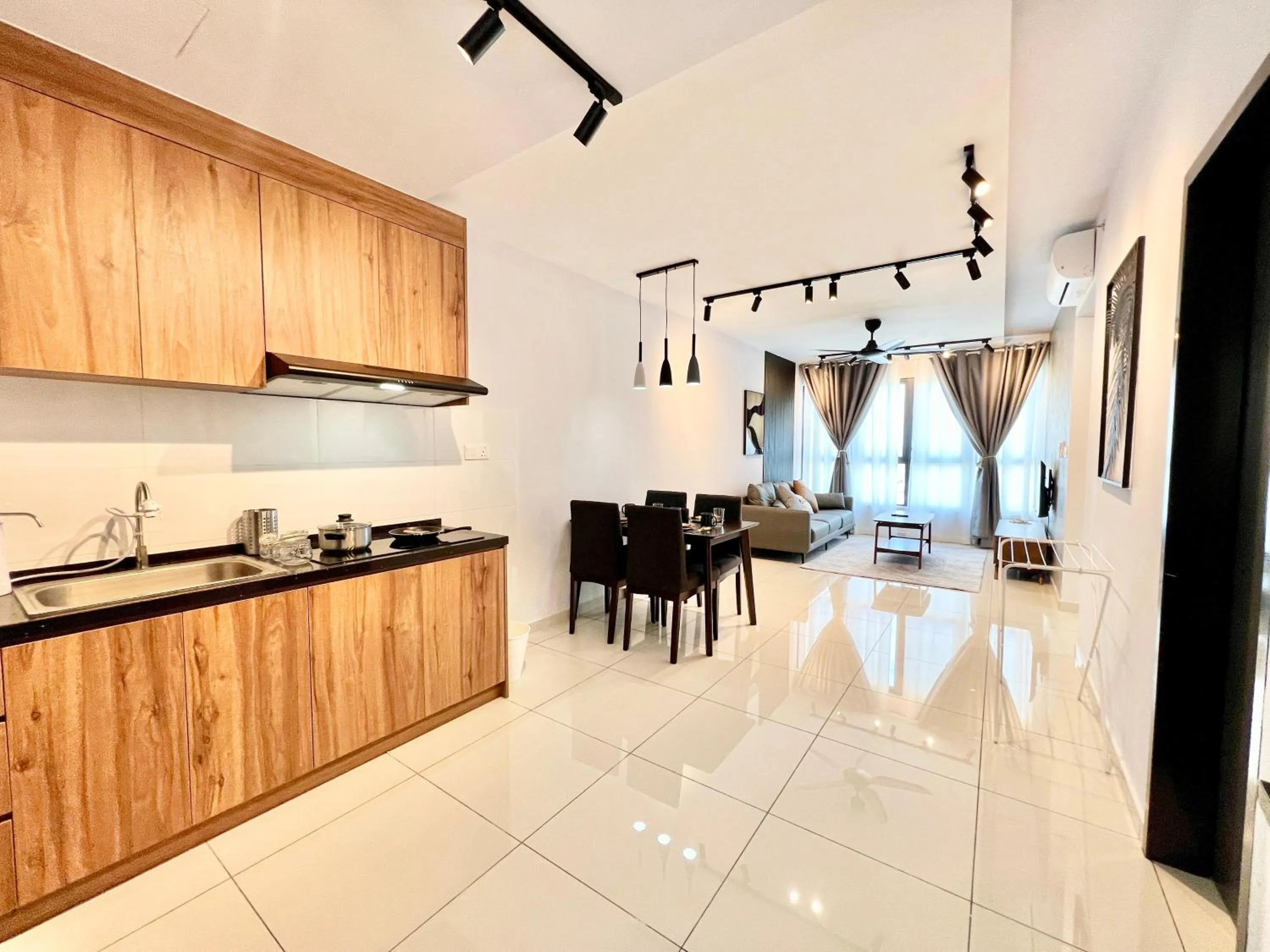 Toilet in Gaia Residence, Gamuda Gardens Rawang by Sleepy Bear