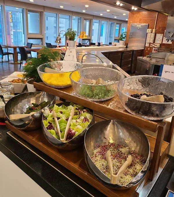 Breakfast in Haeundae Seacloud Hotel Residence