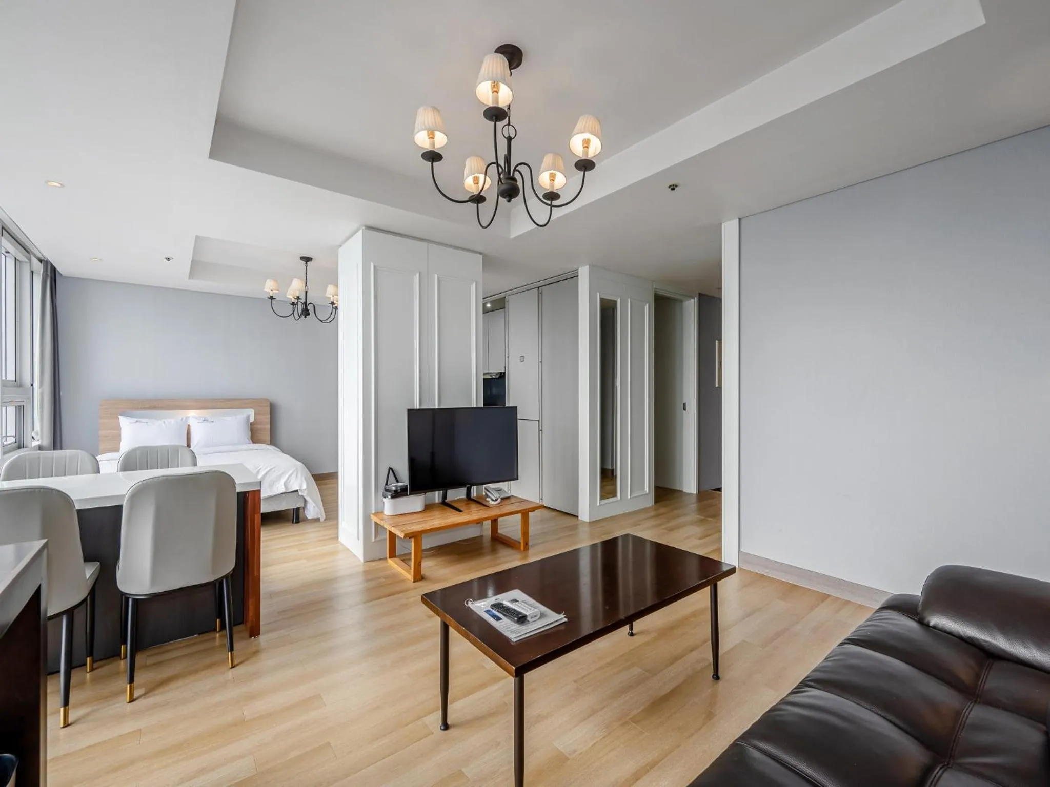 Area and facilities, Bed in Haeundae Seacloud Hotel Residence