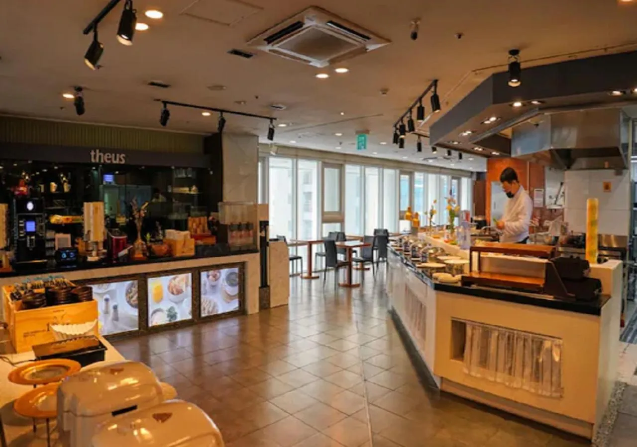 Breakfast in Haeundae Seacloud Hotel Residence