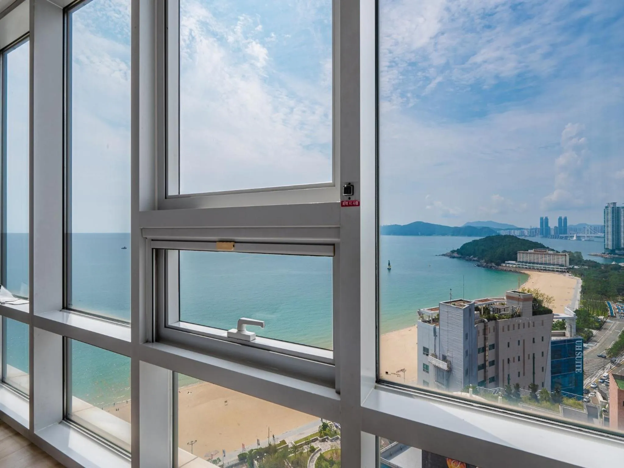 Area and facilities in Haeundae Seacloud Hotel Residence