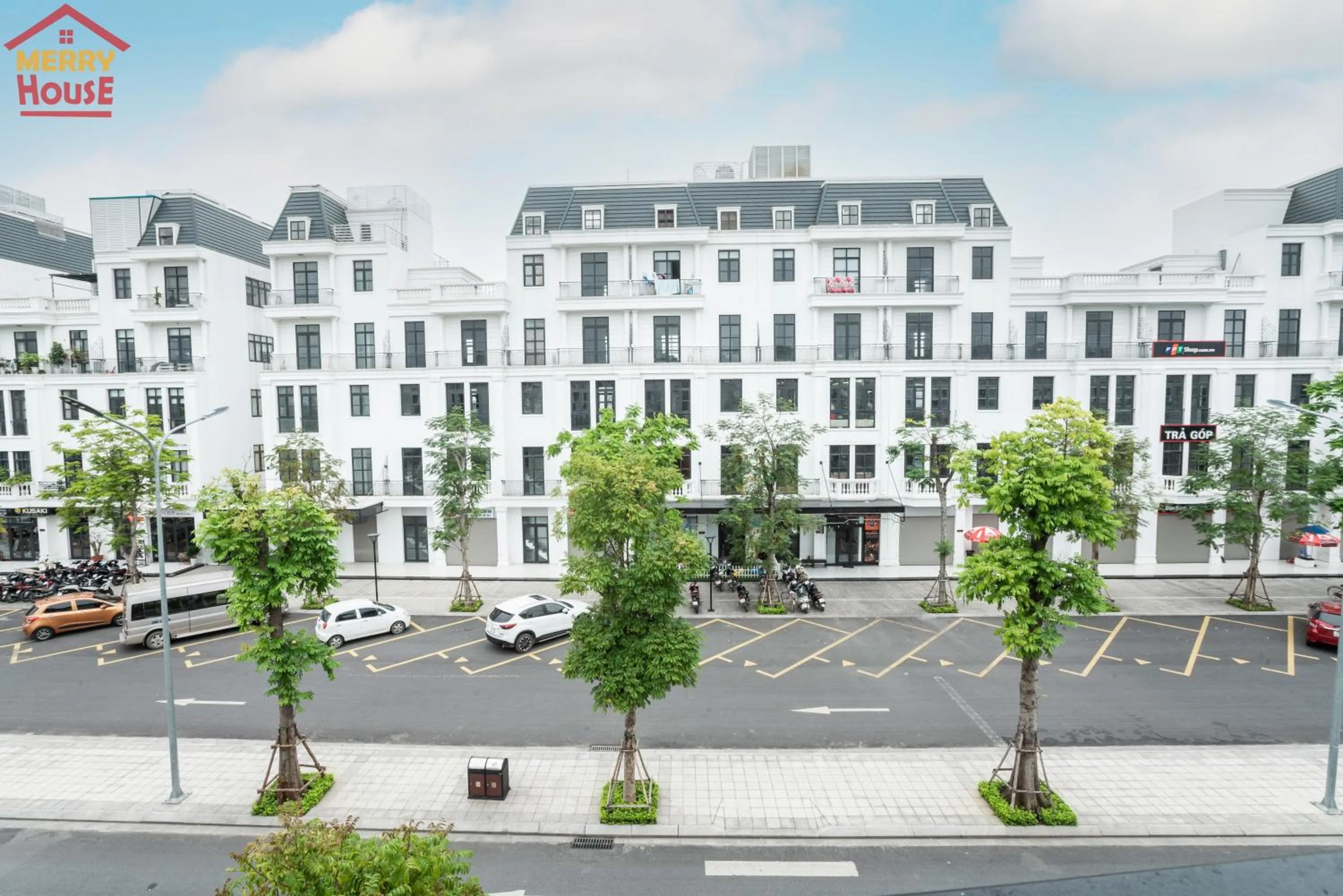 Day in Merry House Imperia