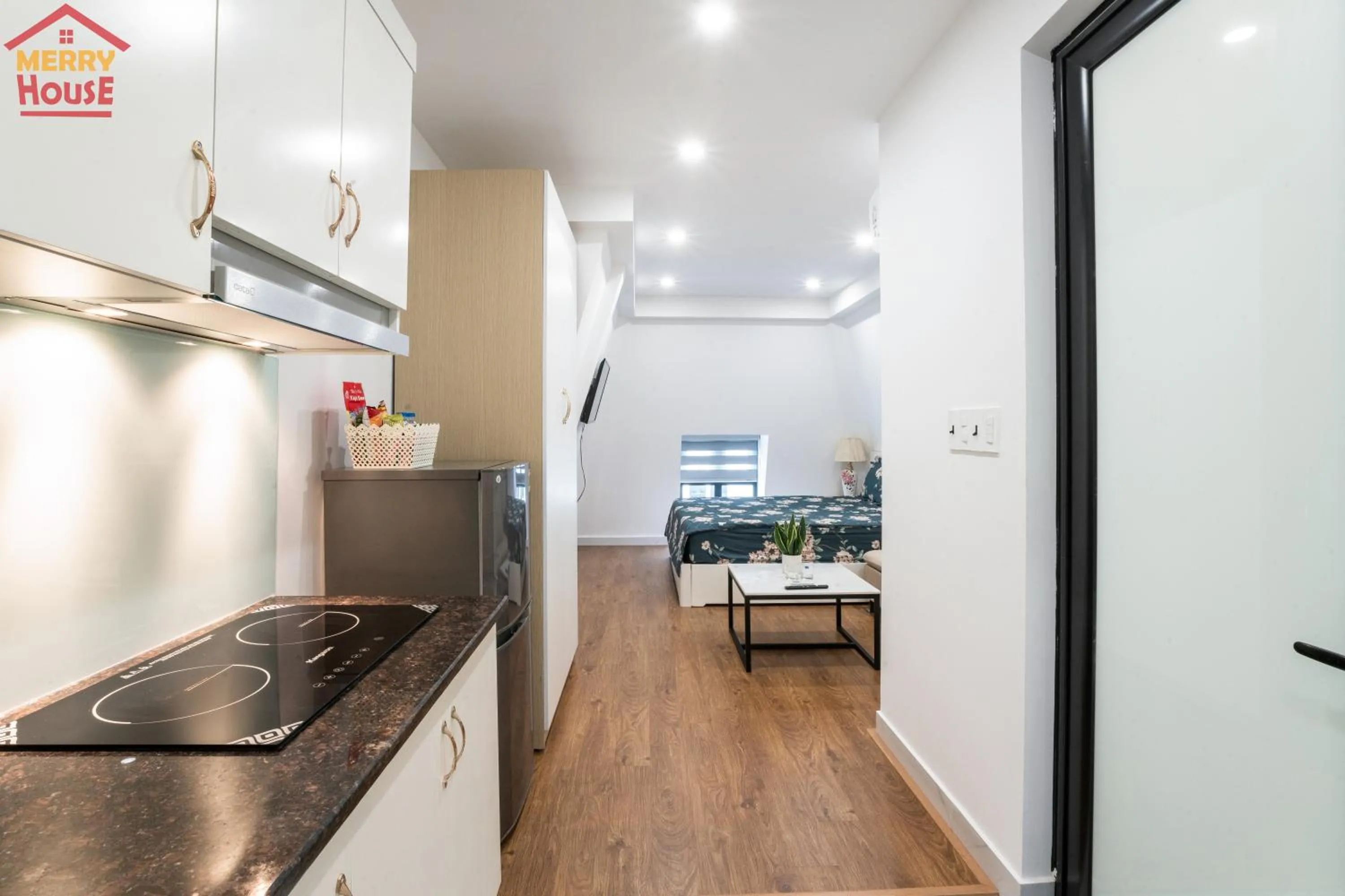 Kitchen or kitchenette in Merry House Imperia