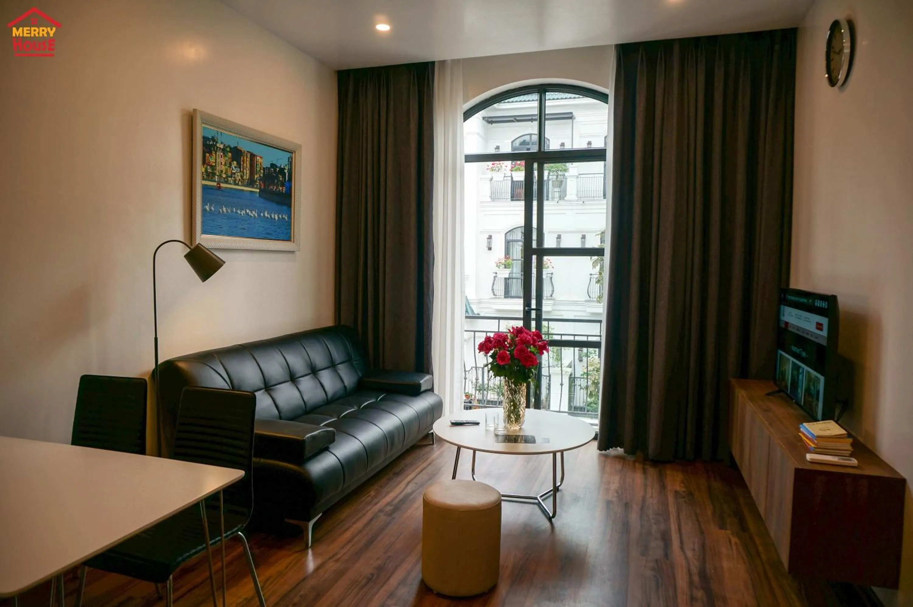 TV and multimedia in Merry House Imperia