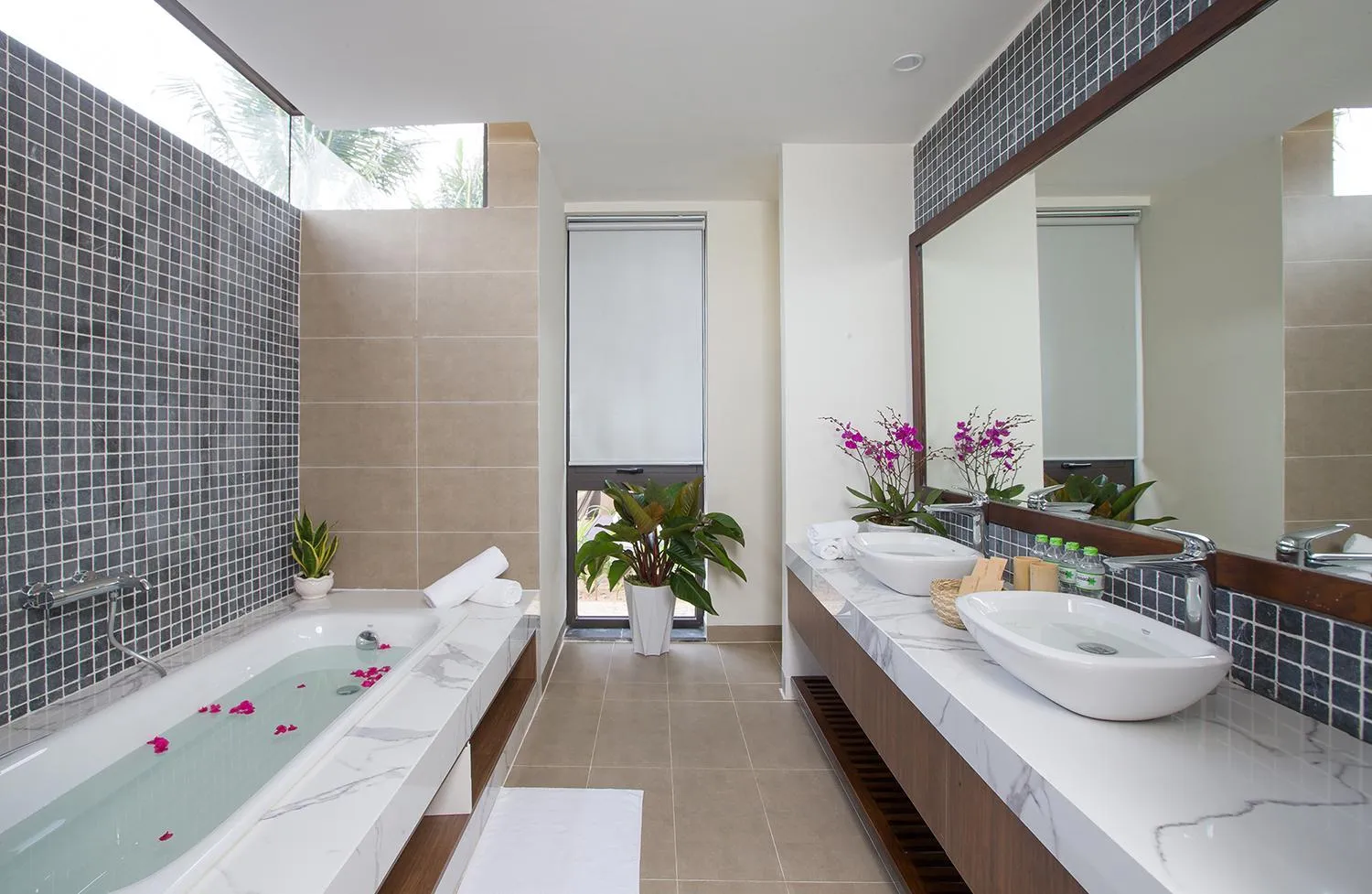 Bathroom in Sonaga Beach Resort & Villas Phu Quoc