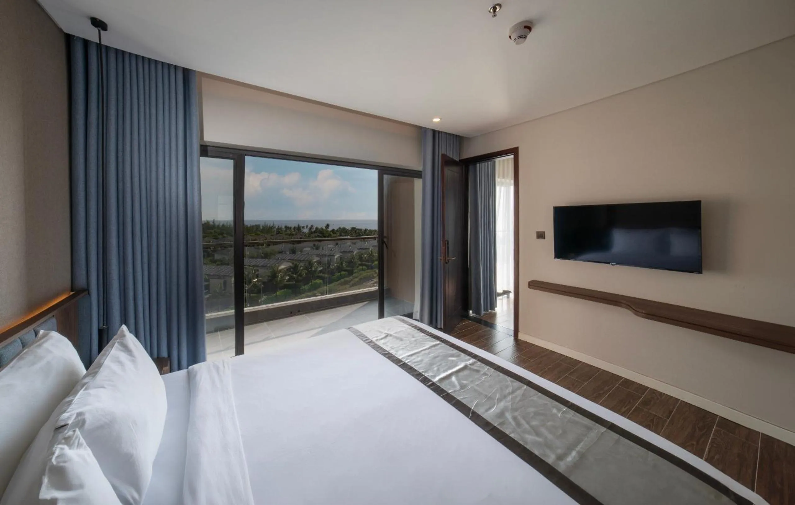 Bedroom, Bed in Sonaga Beach Resort & Villas Phu Quoc