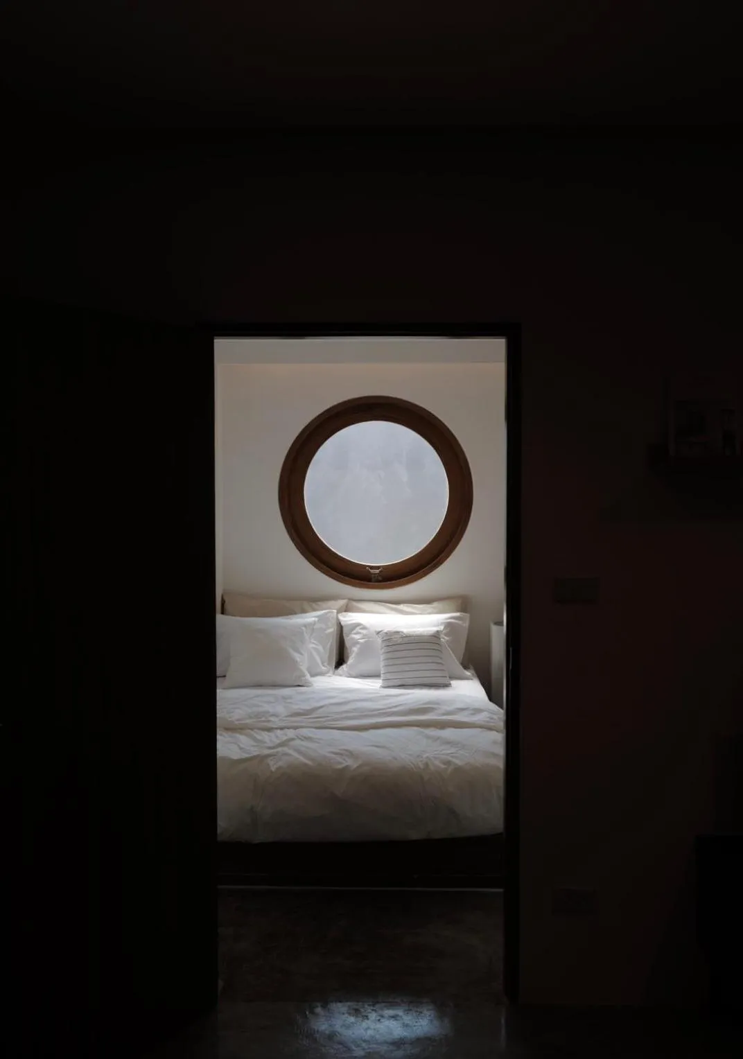 Bed in Marlowe-Tony's home