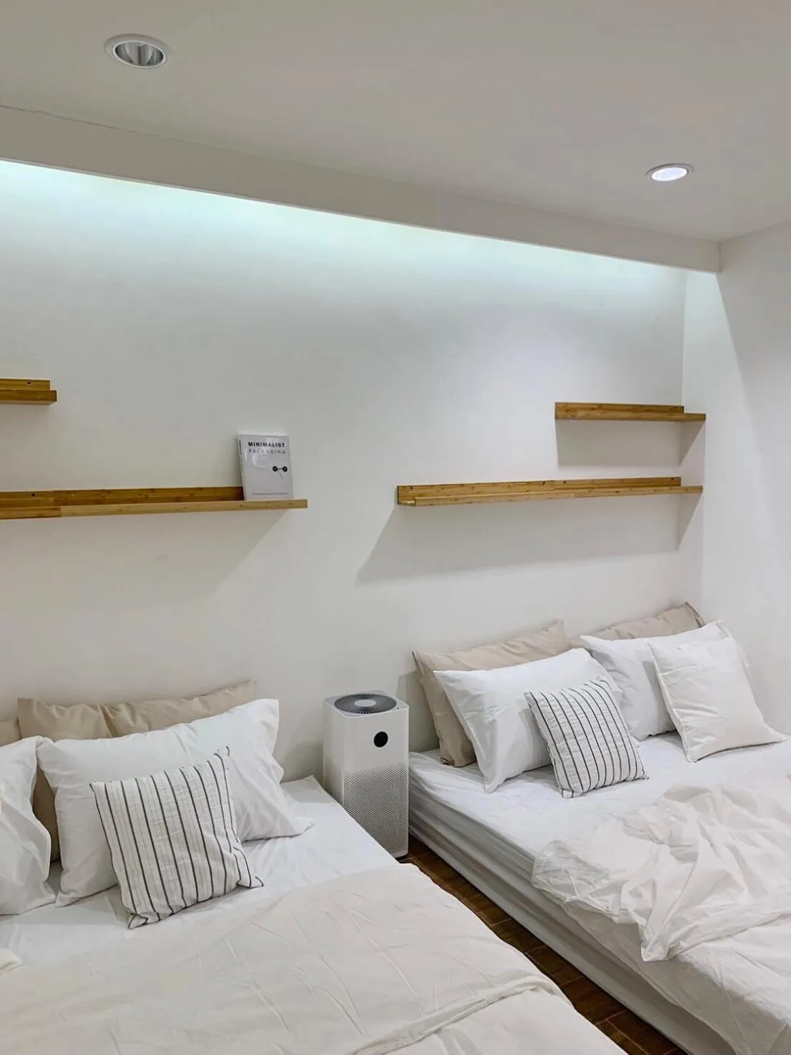 Bed in Marlowe-Tony's home