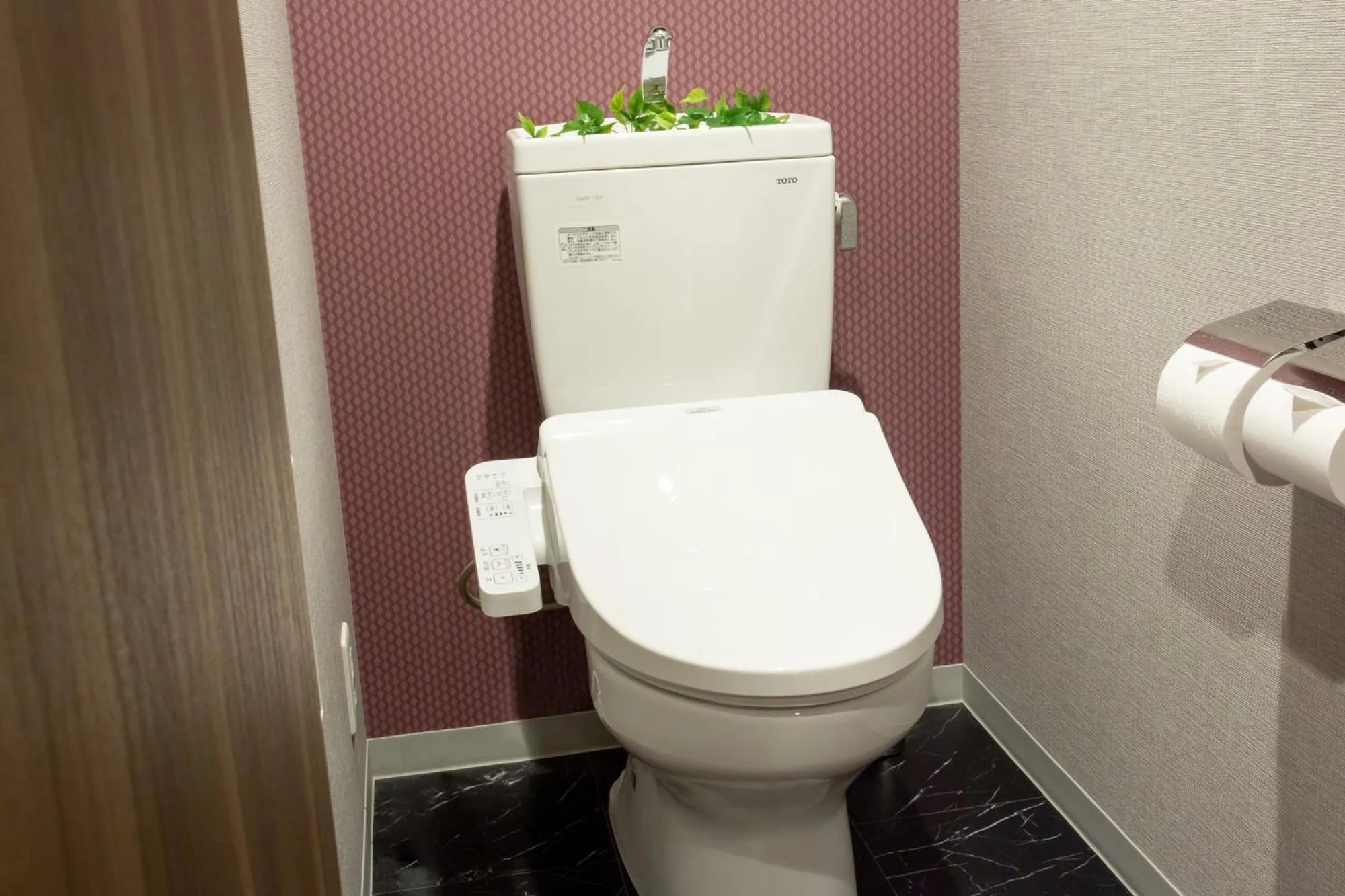 Toilet in BON Condominium Namba Ebisu