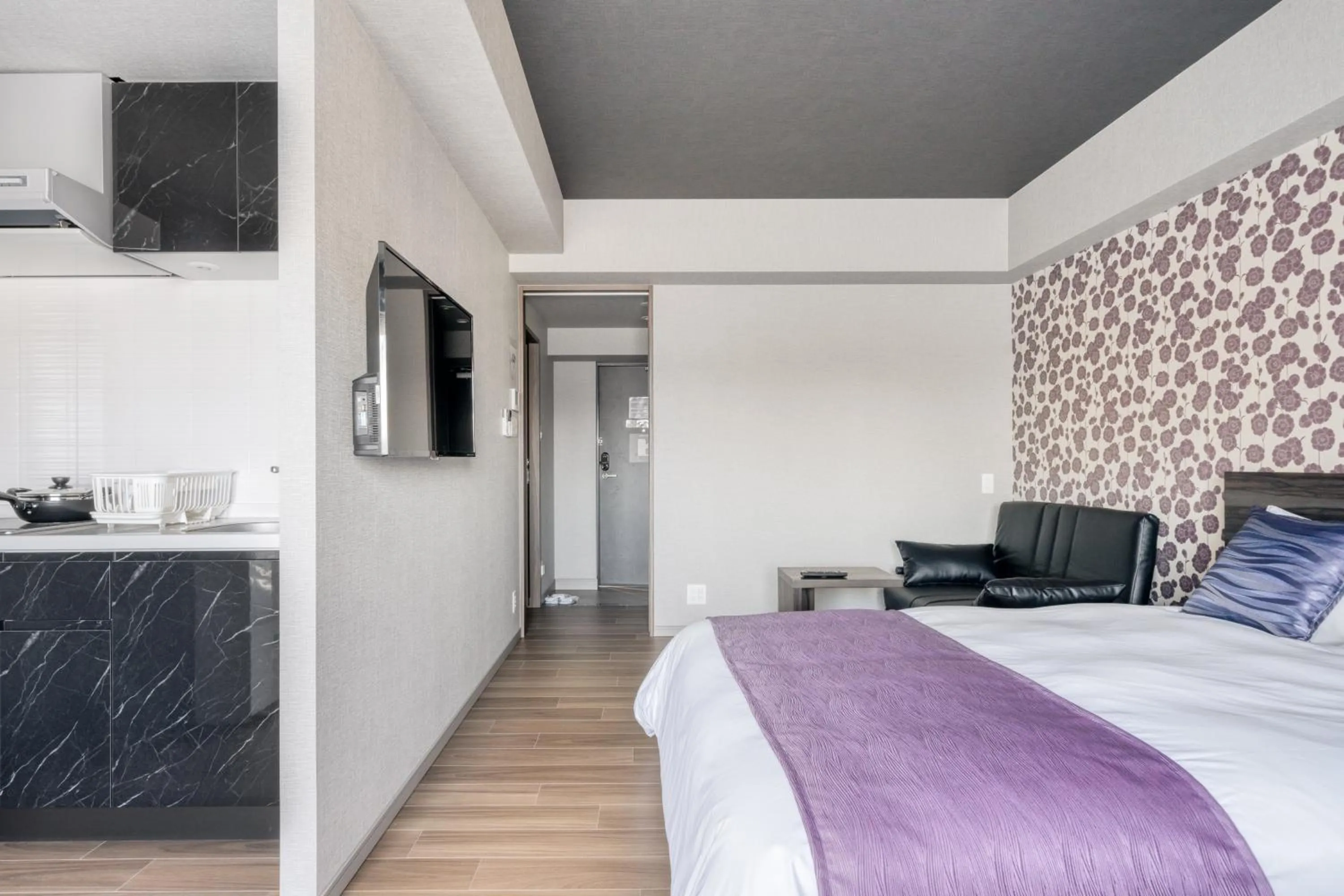 Superior Family Room in BON Condominium Namba Ebisu