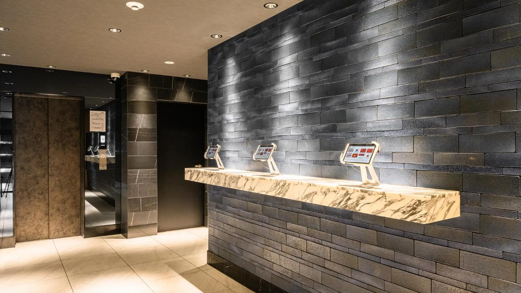 Lobby or reception in BON Condominium Namba Ebisu