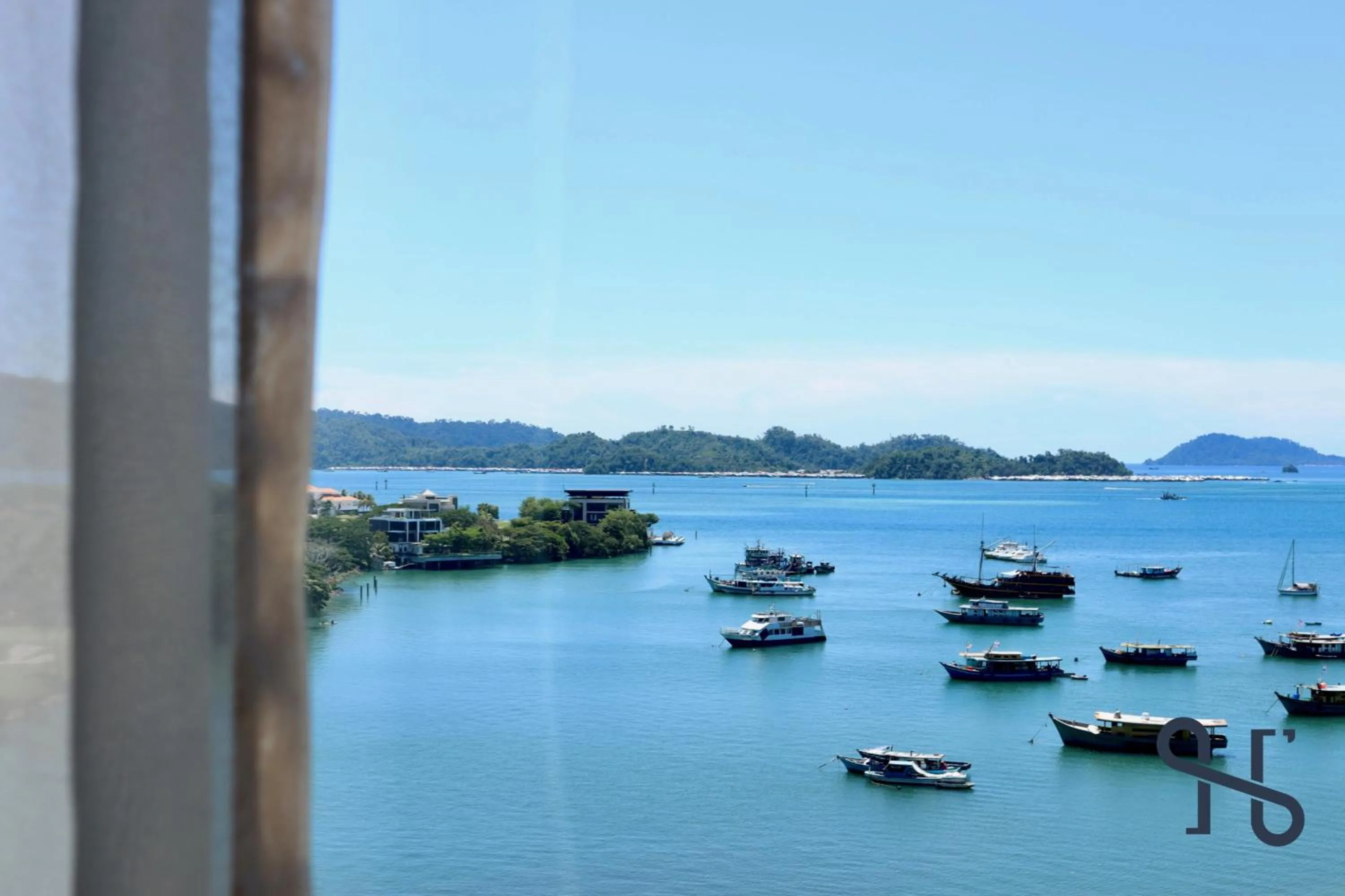 Nearby landmark in Homesuite' Home at The Loft