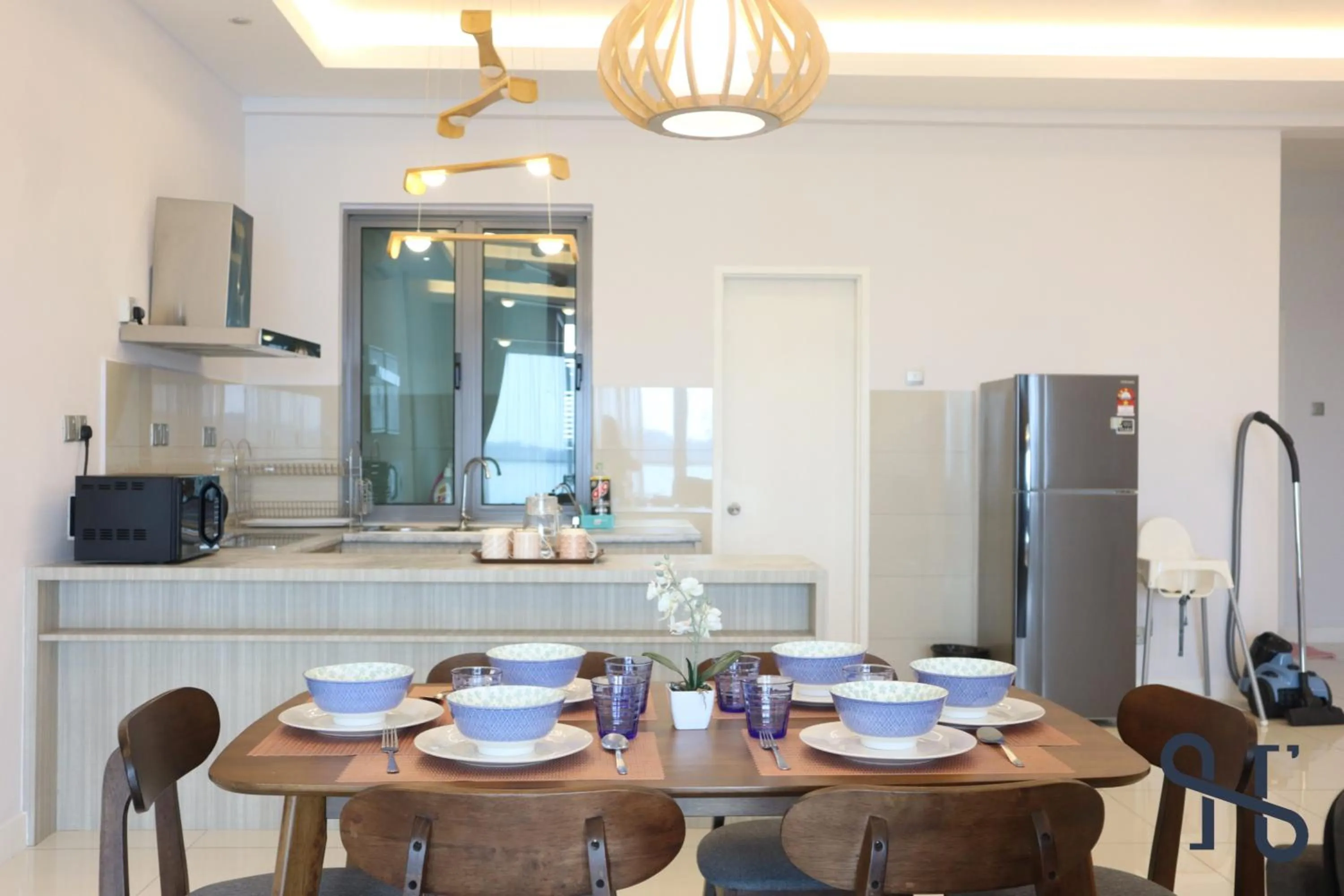 Coffee/tea facilities in Homesuite' Home at The Loft