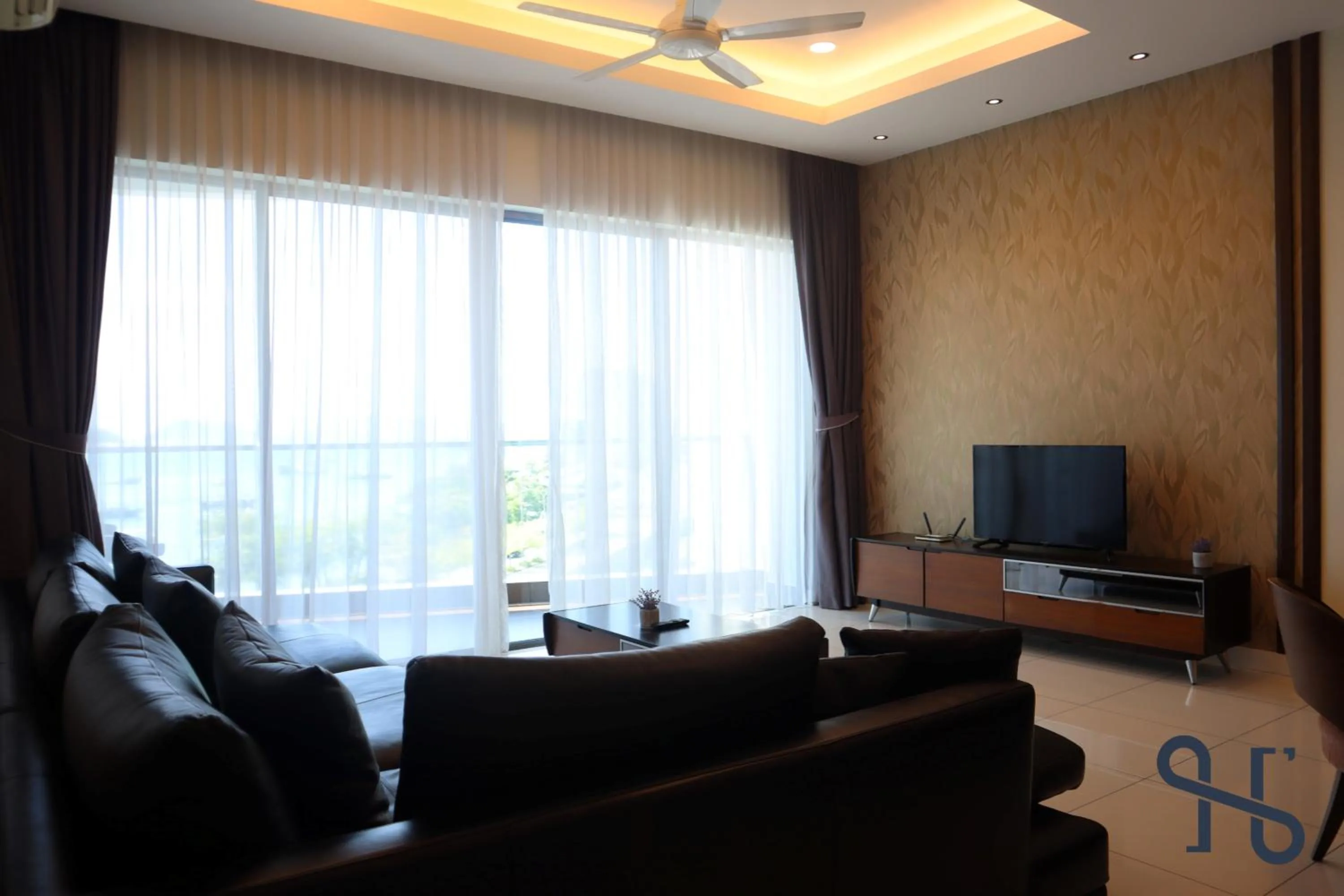 TV and multimedia in Homesuite' Home at The Loft