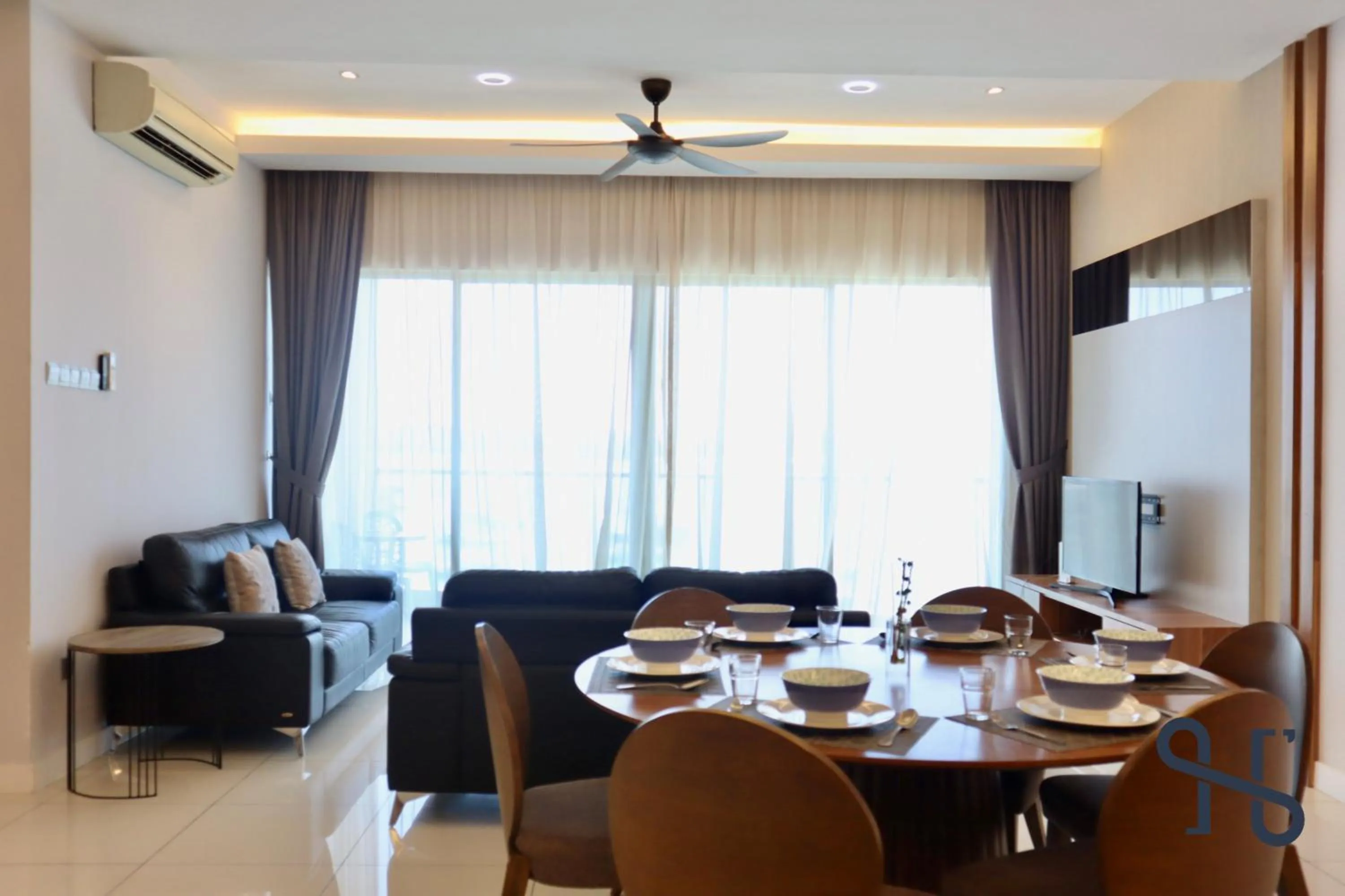 TV and multimedia in Homesuite' Home at The Loft